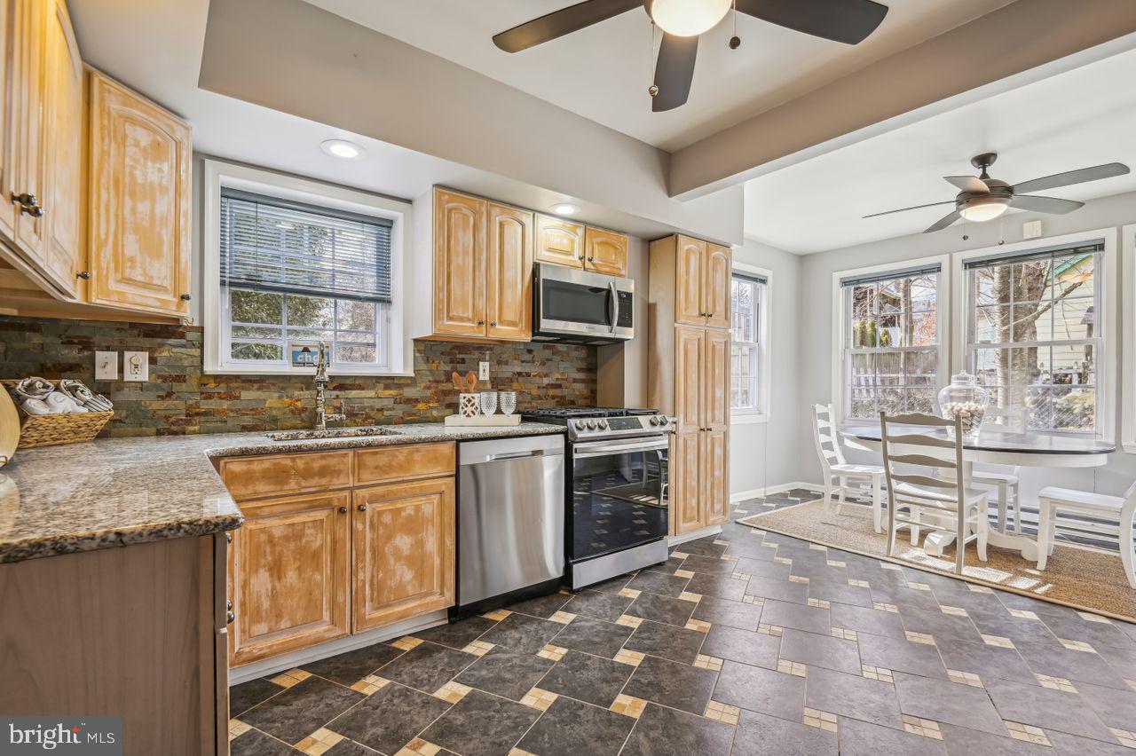 BELVEDERE SQUARE - Residential