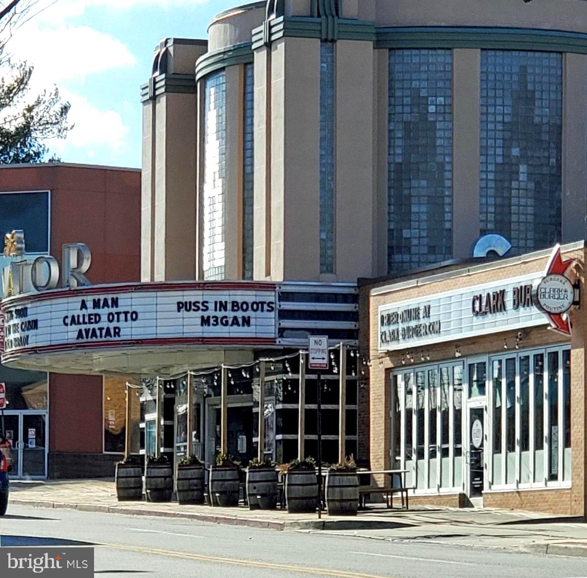 BELVEDERE SQUARE - Residential