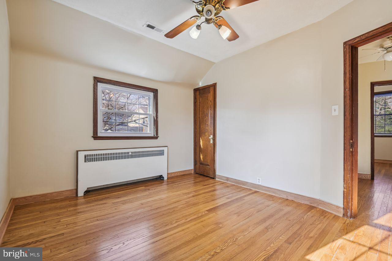 BELVEDERE SQUARE - Residential