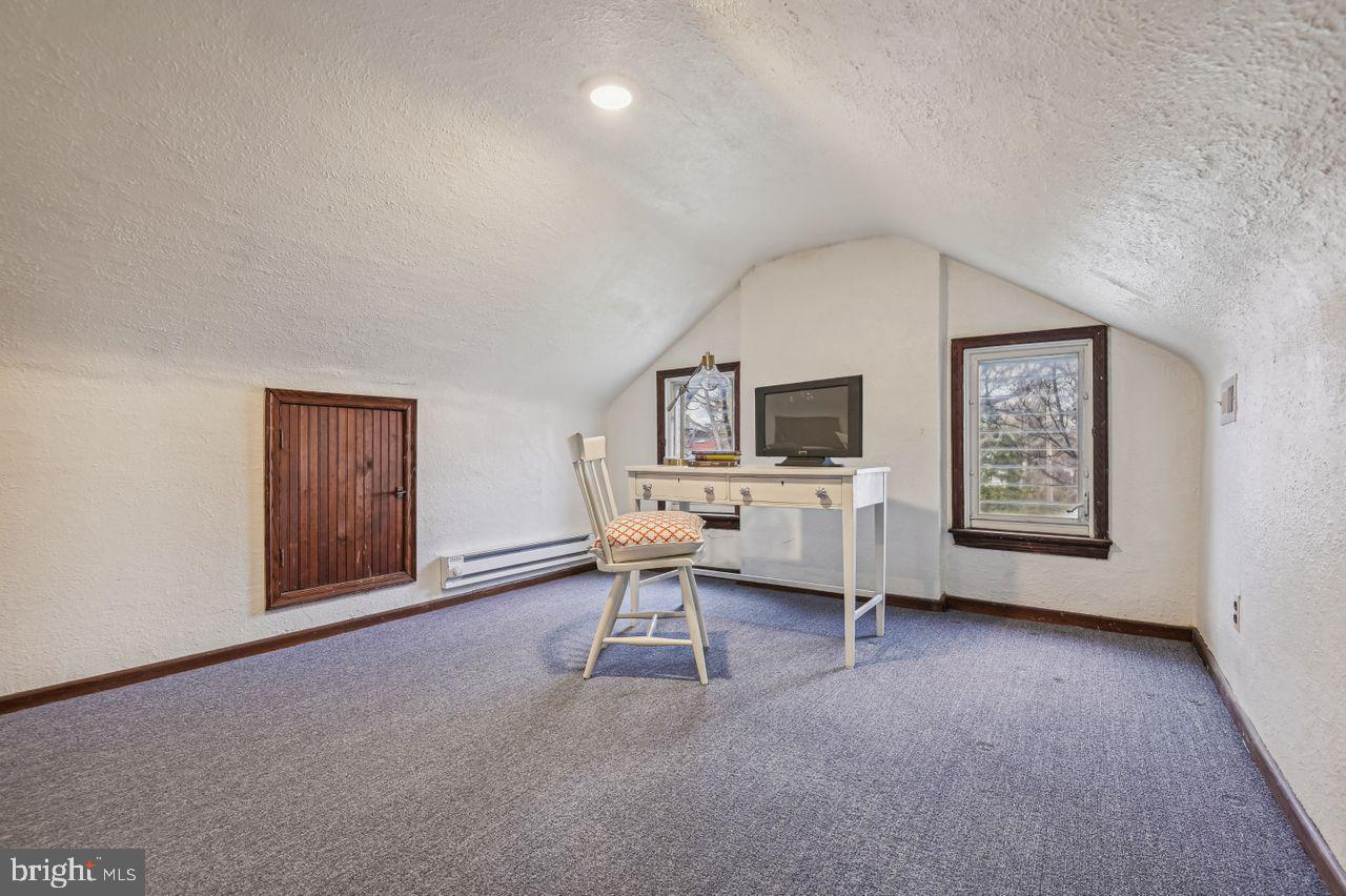 BELVEDERE SQUARE - Residential