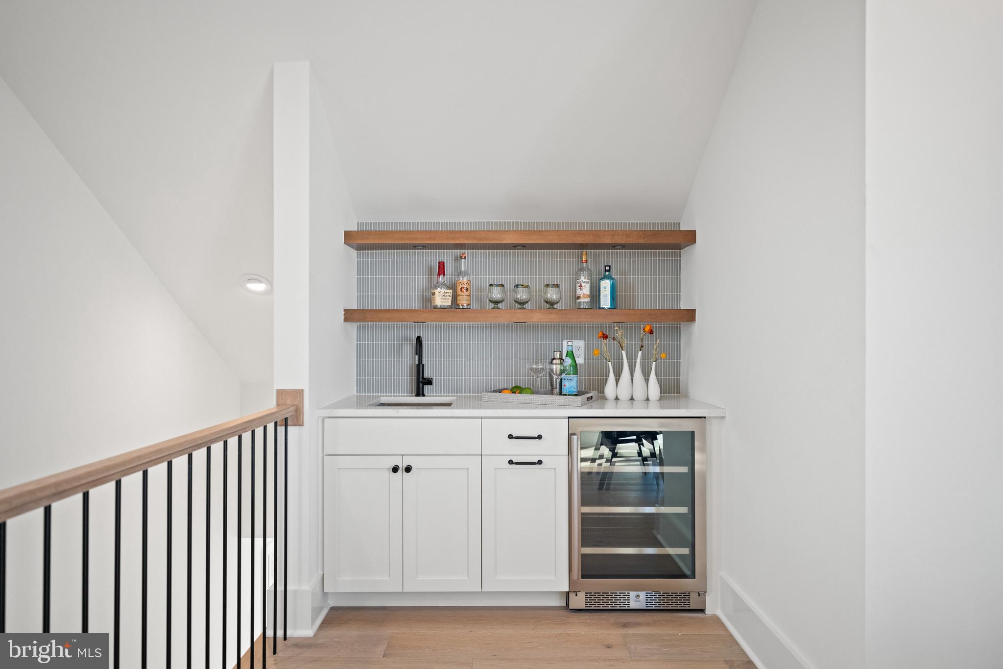 OAKCREST - Residential