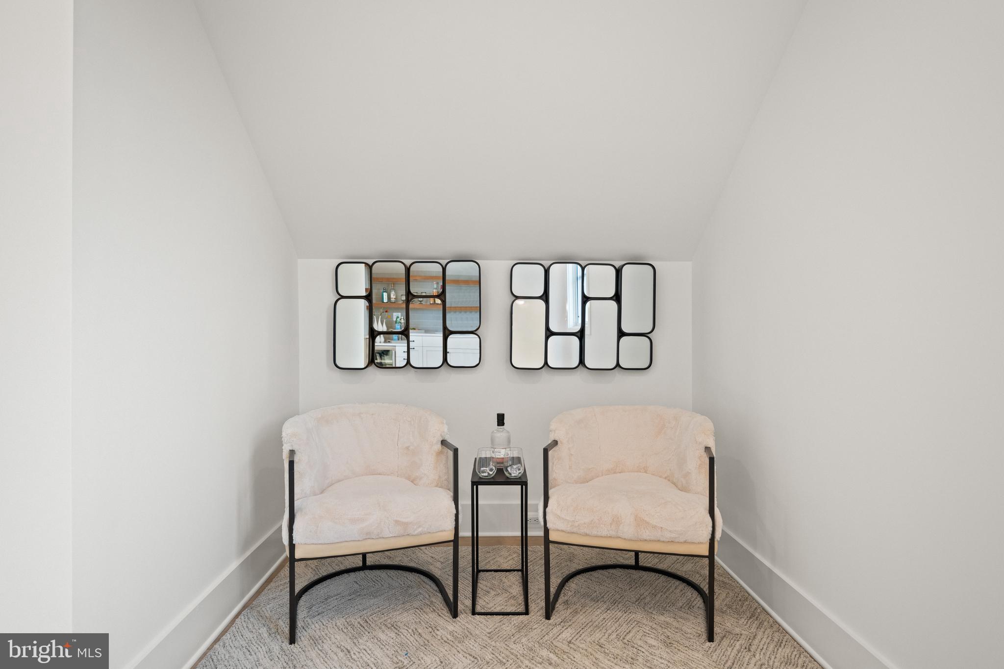 OAKCREST - Residential