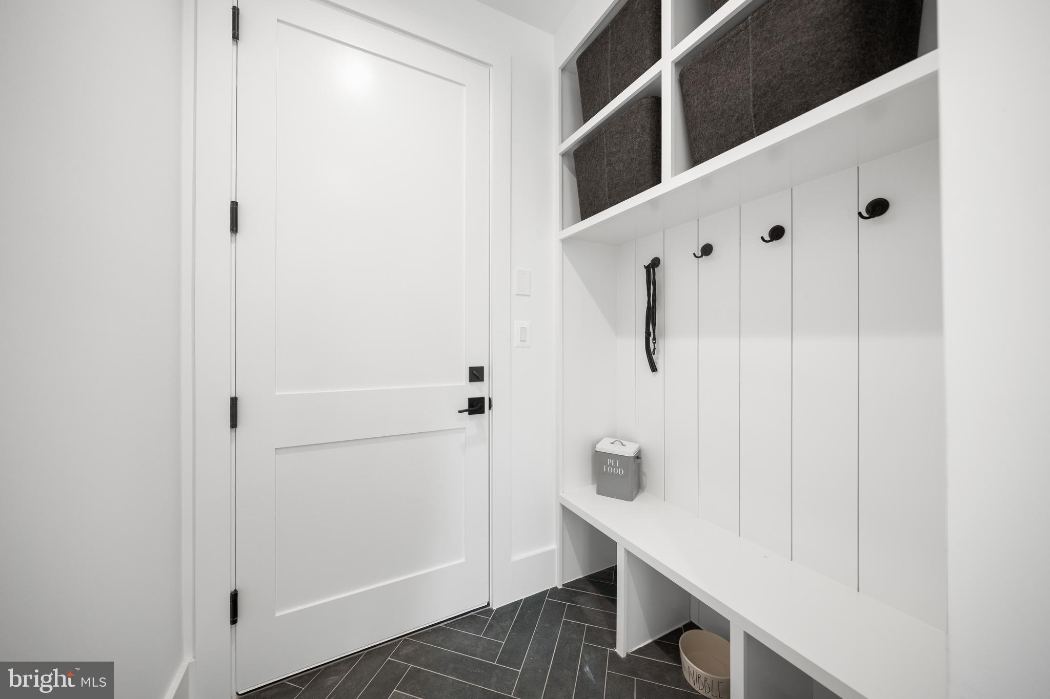 OAKCREST - Residential