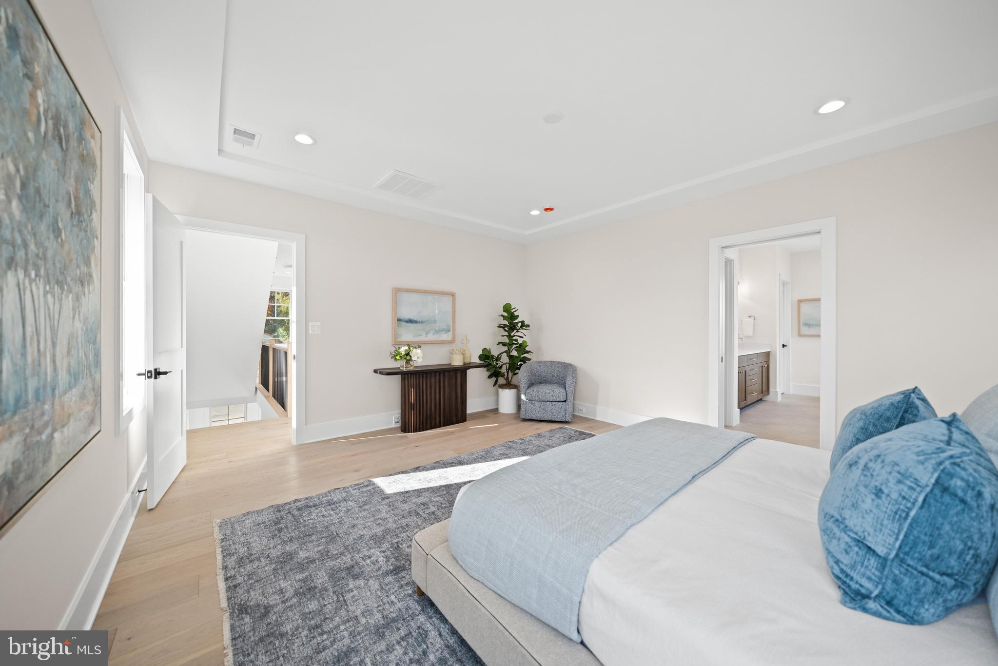 OAKCREST - Residential