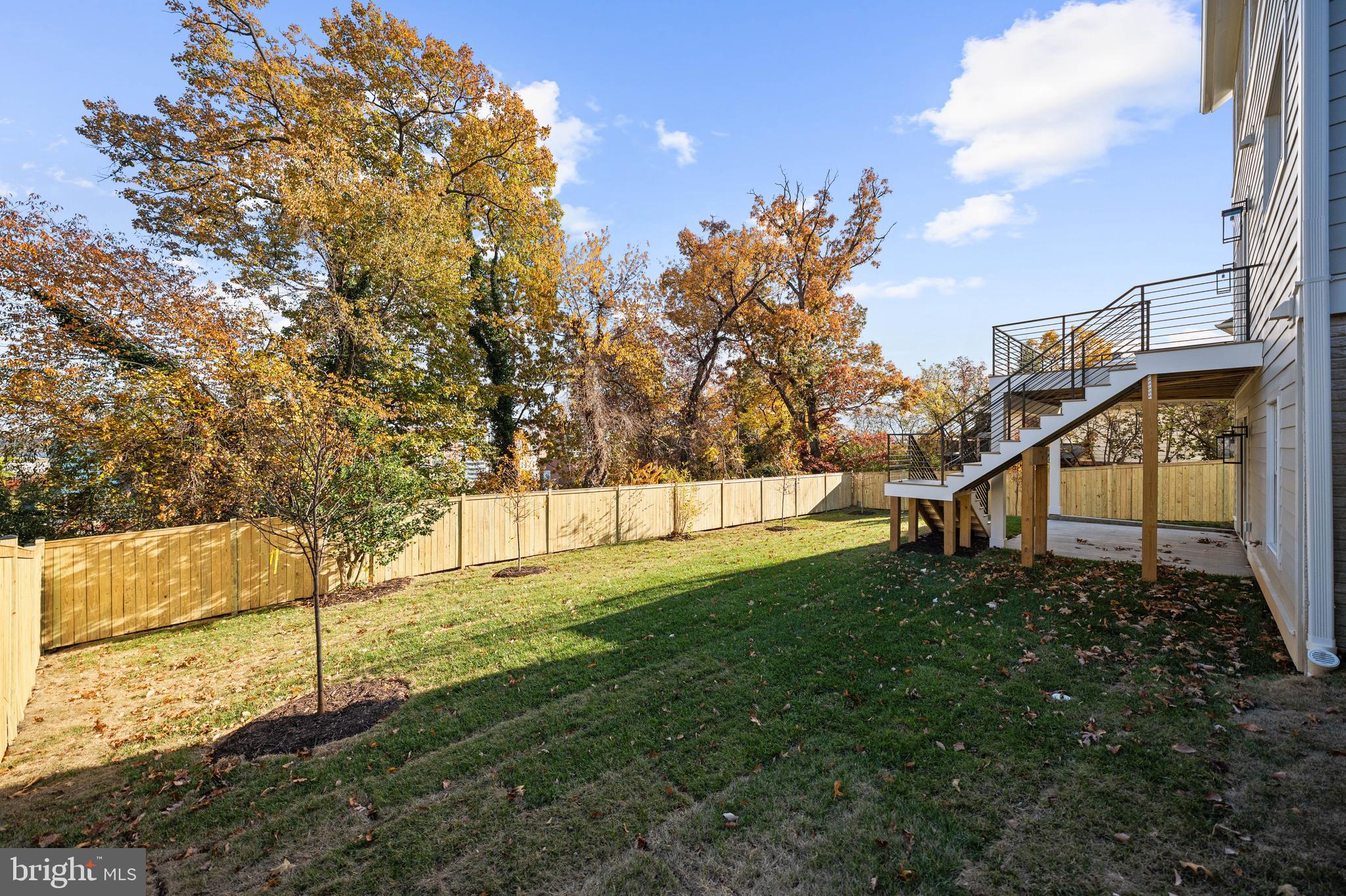 OAKCREST - Residential