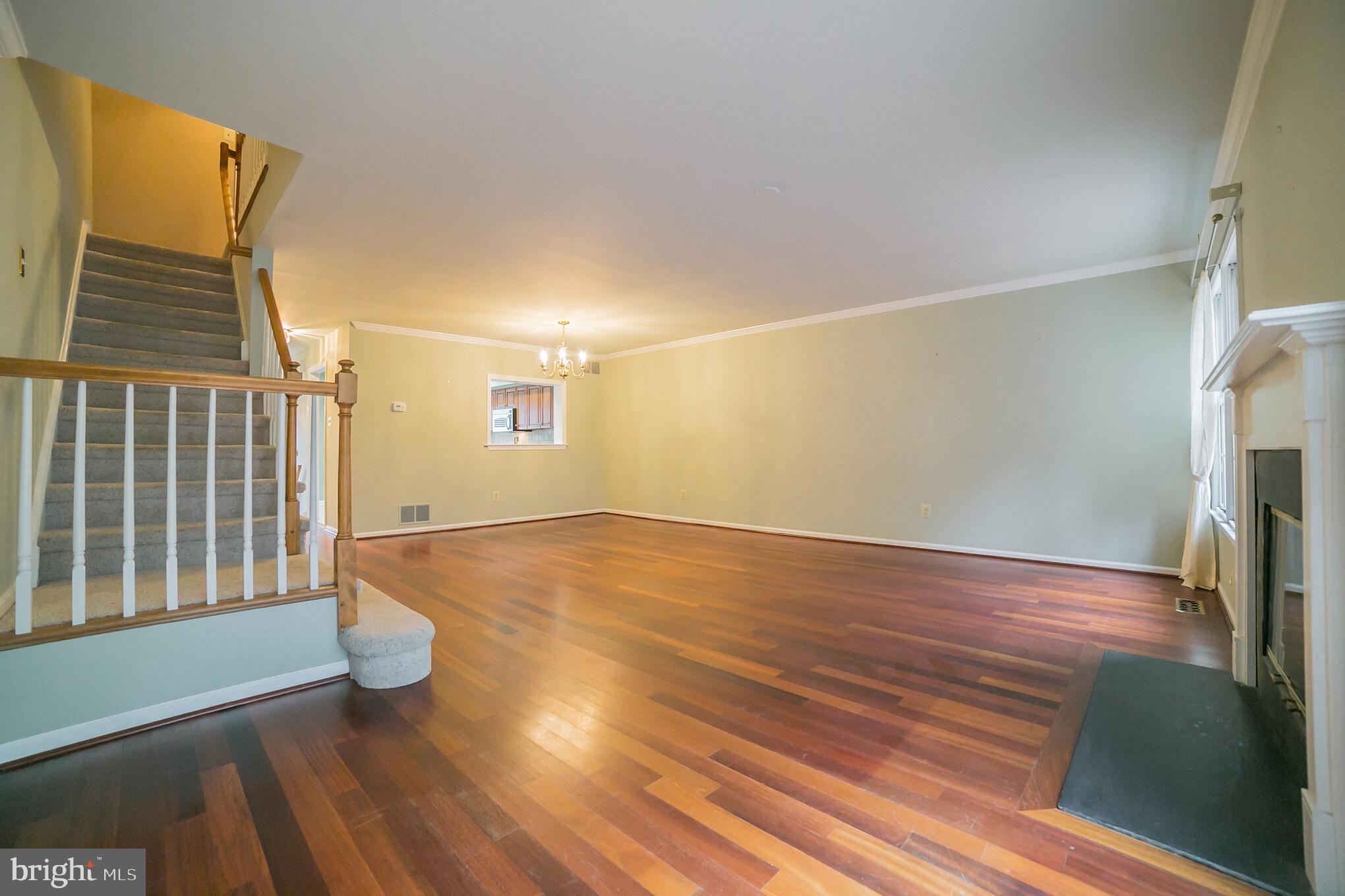 LAFAYETTE HILL - Residential