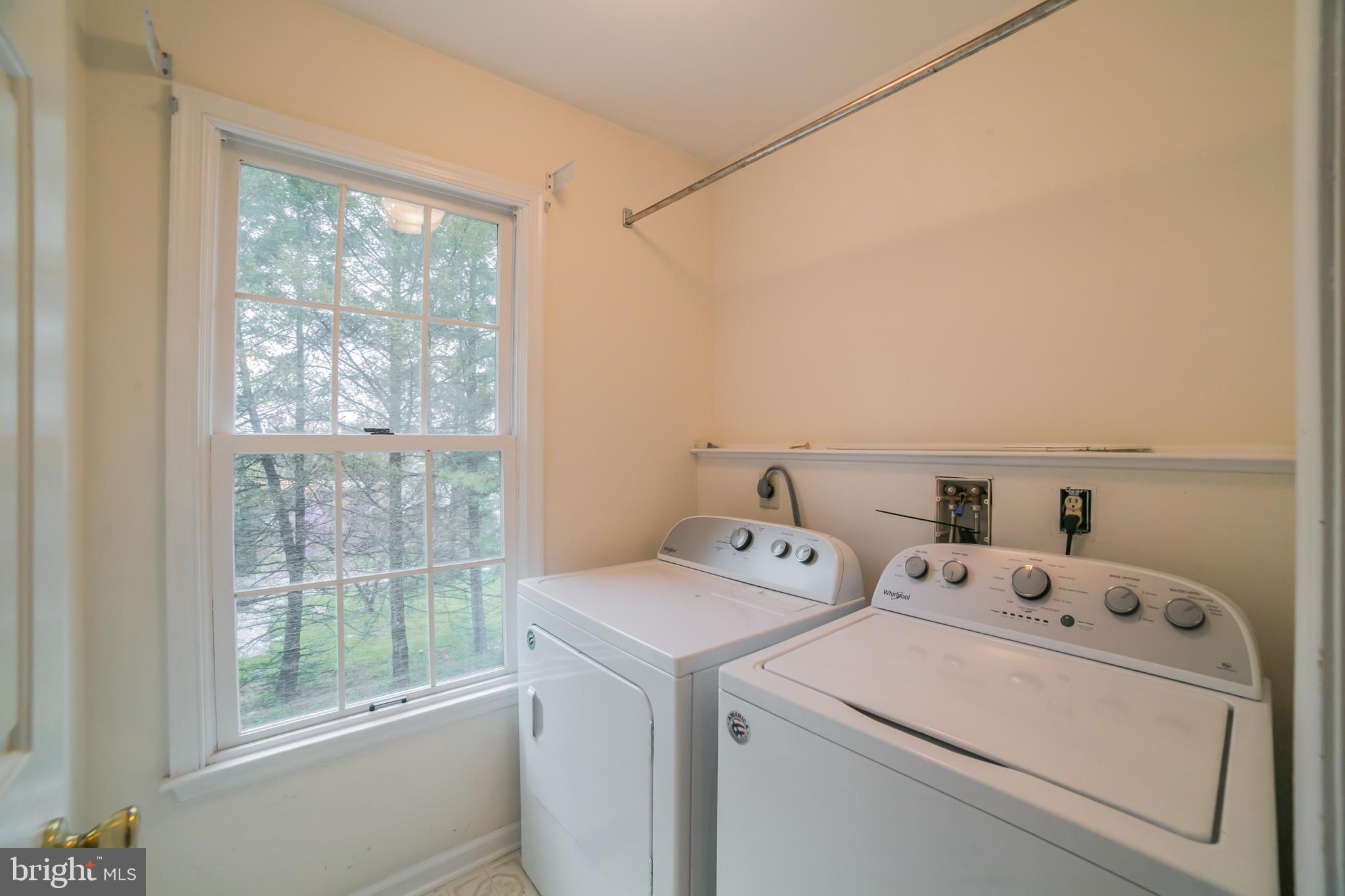 LAFAYETTE HILL - Residential