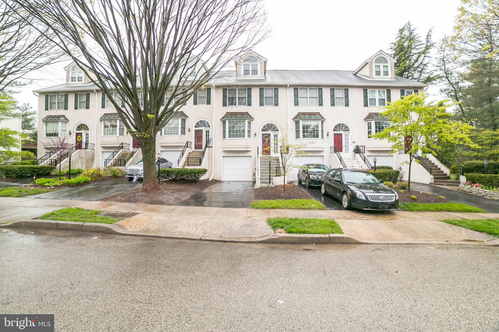 LAFAYETTE HILL - Residential