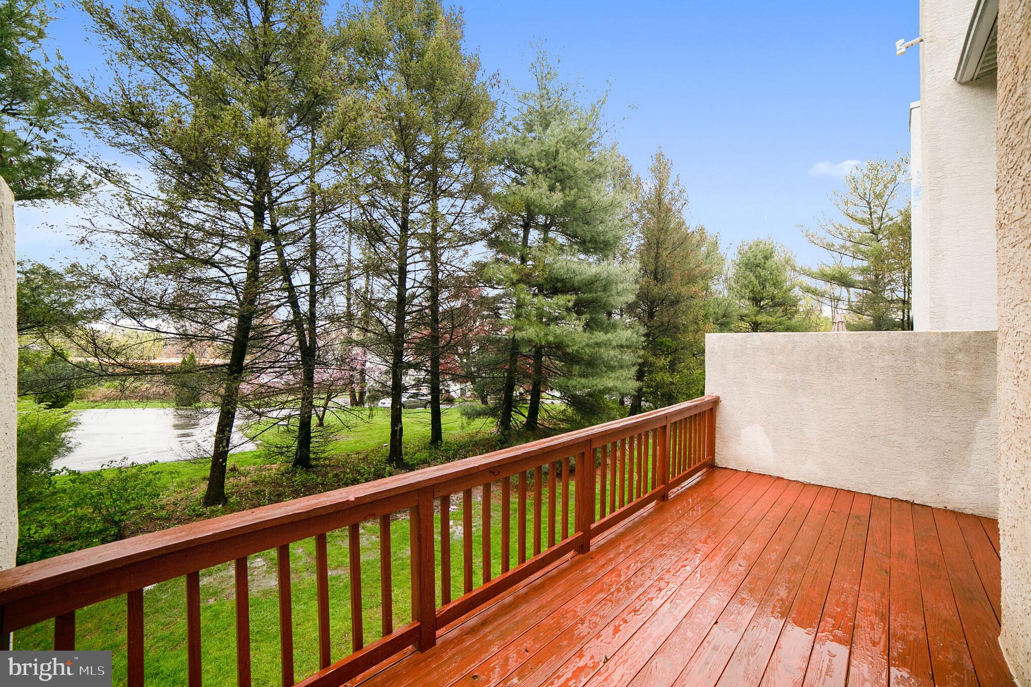 LAFAYETTE HILL - Residential