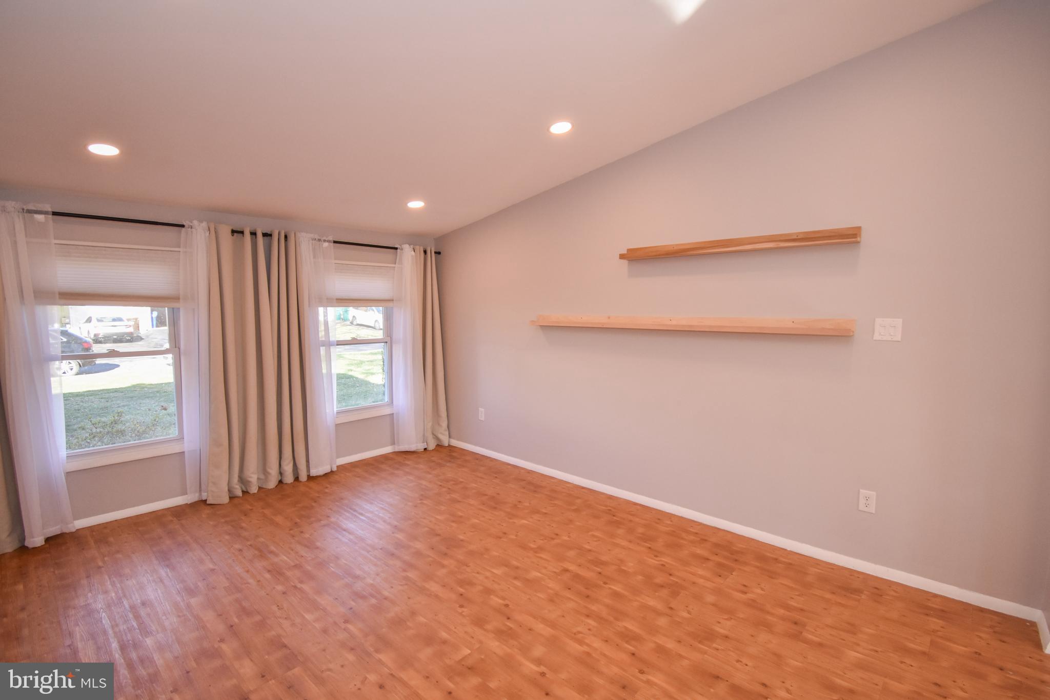 NEWTOWN CROSSING - Residential Lease