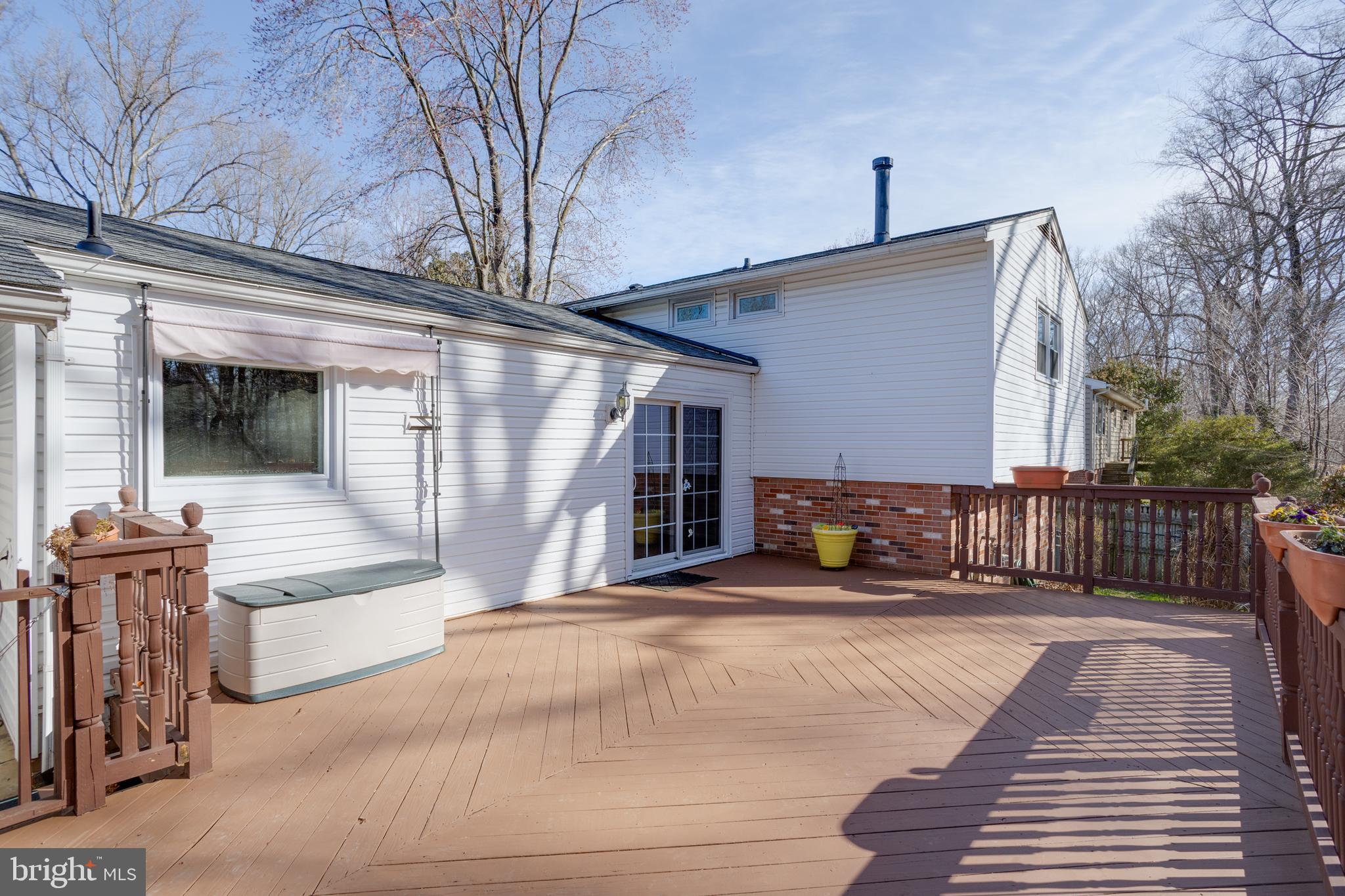 ROLLING VALLEY - Residential Lease