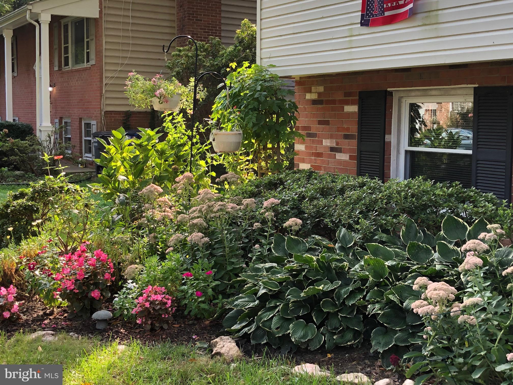 ROLLING VALLEY - Residential Lease