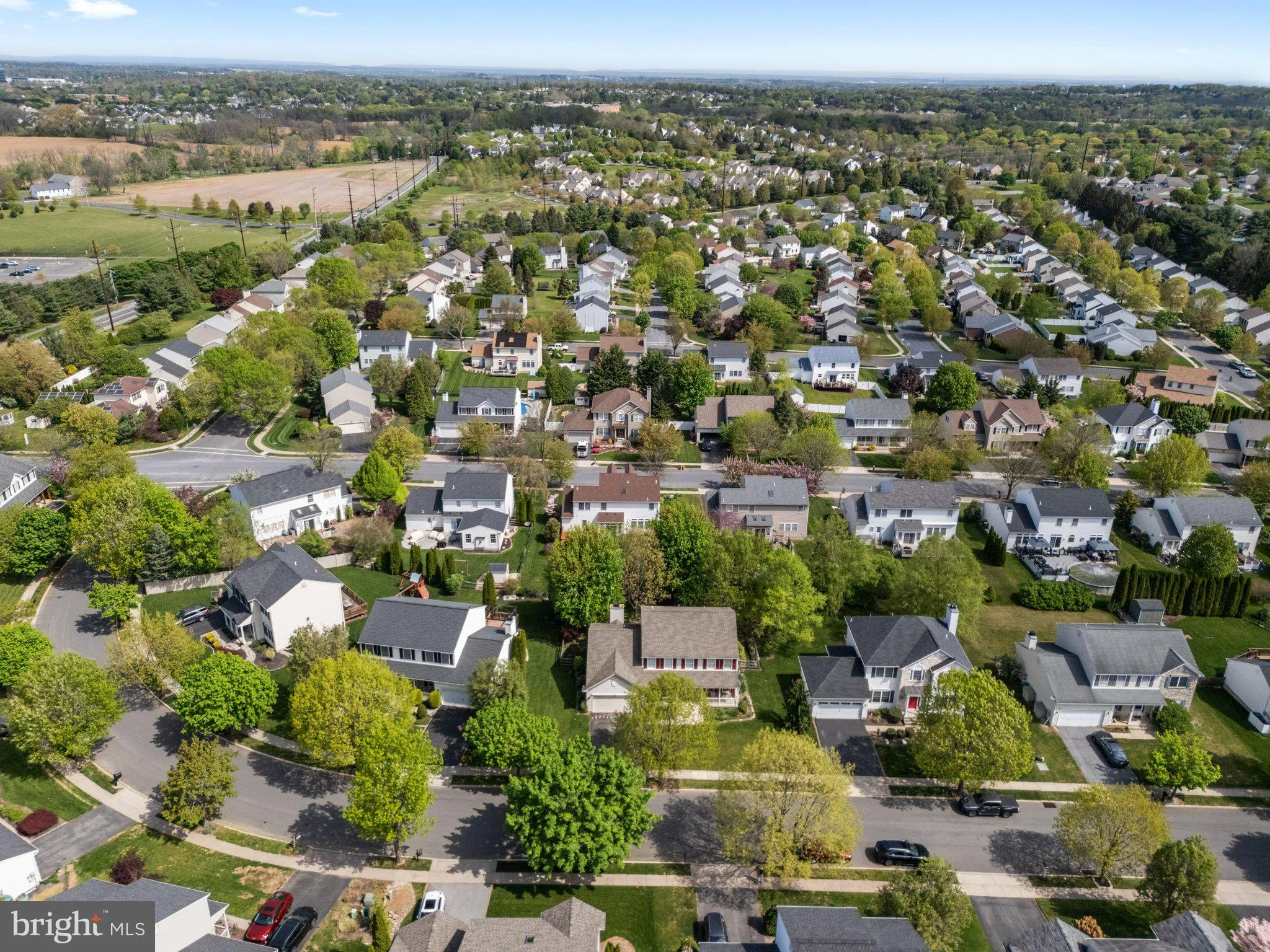 Macungie, Pennsylvania 18062, United States, 4 Bedrooms Bedrooms, ,3 BathroomsBathrooms,Residential,Pending,123070