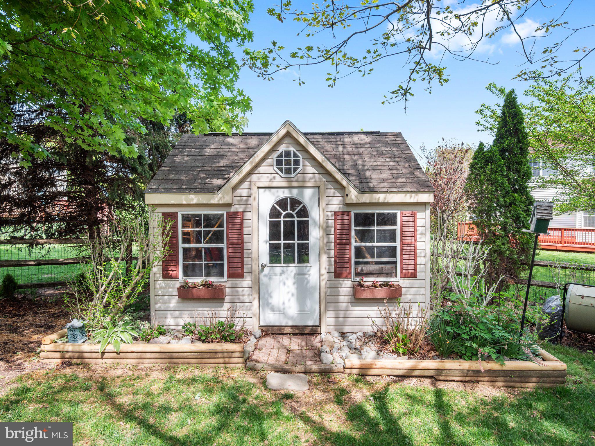 BROOKSIDE FARMS - Residential