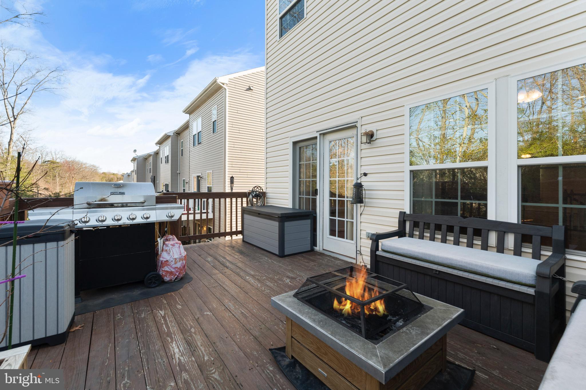 TANYARD SPRINGS - Residential Lease