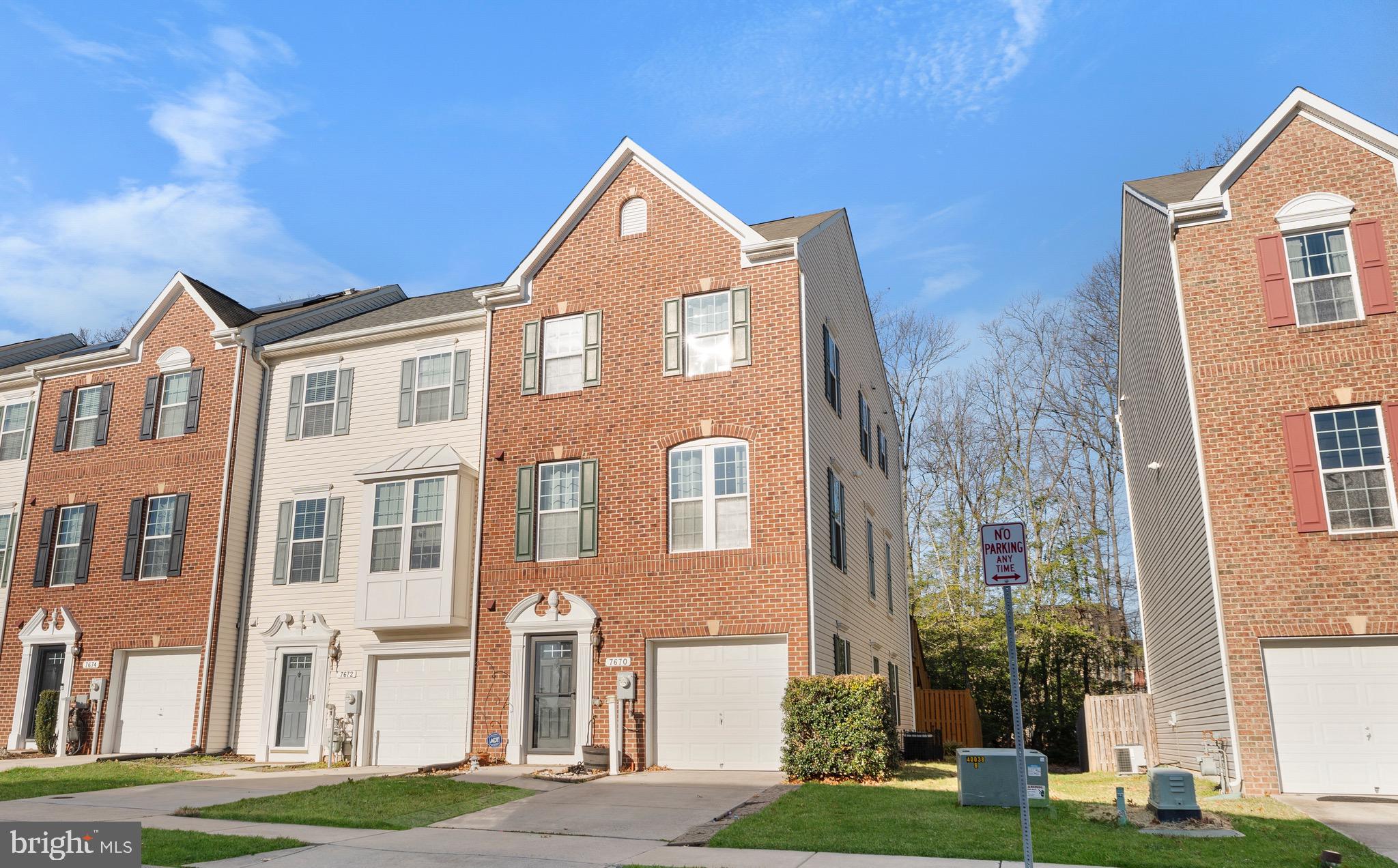 TANYARD SPRINGS - Residential Lease