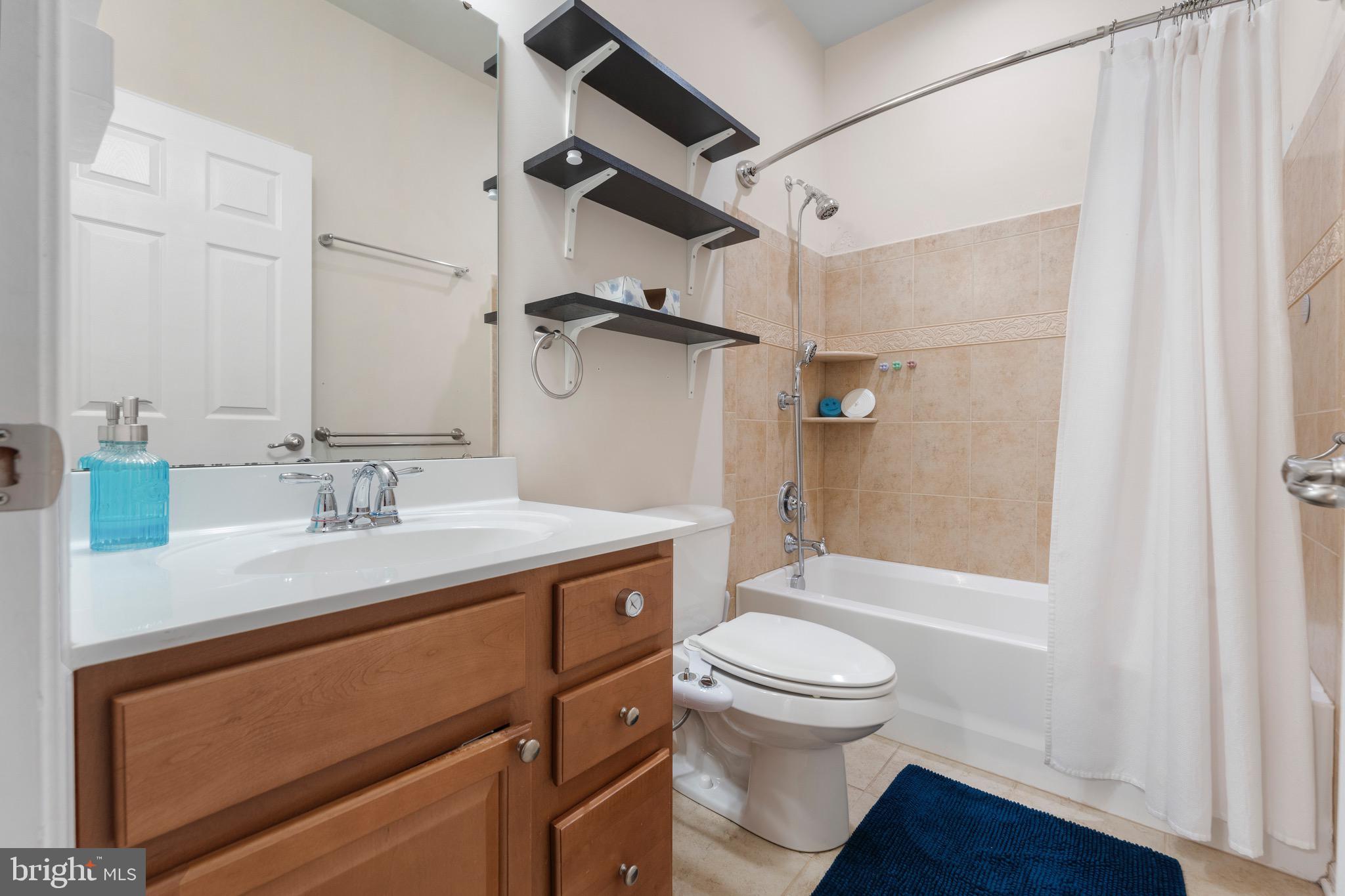 TANYARD SPRINGS - Residential Lease