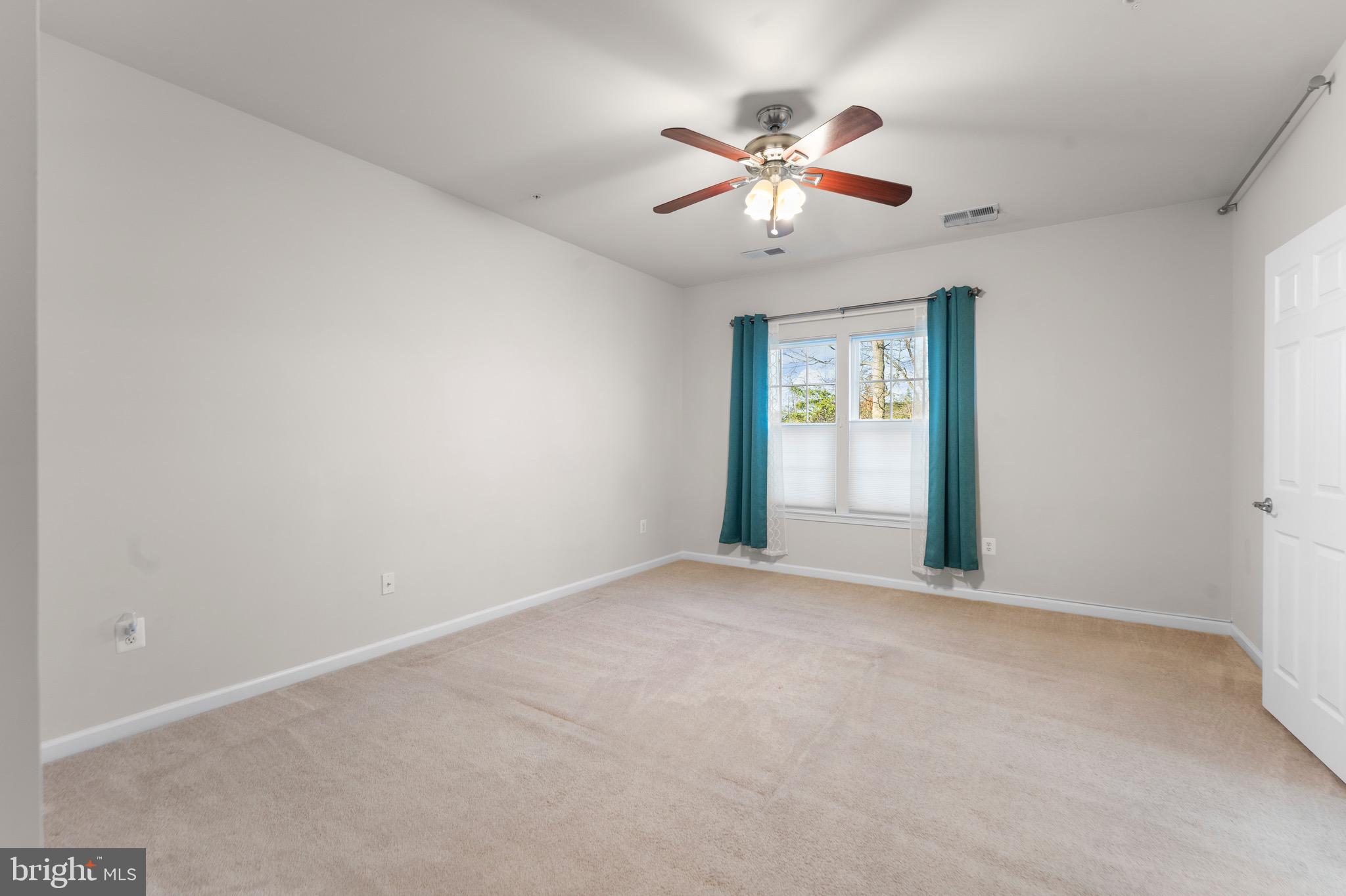 TANYARD SPRINGS - Residential Lease