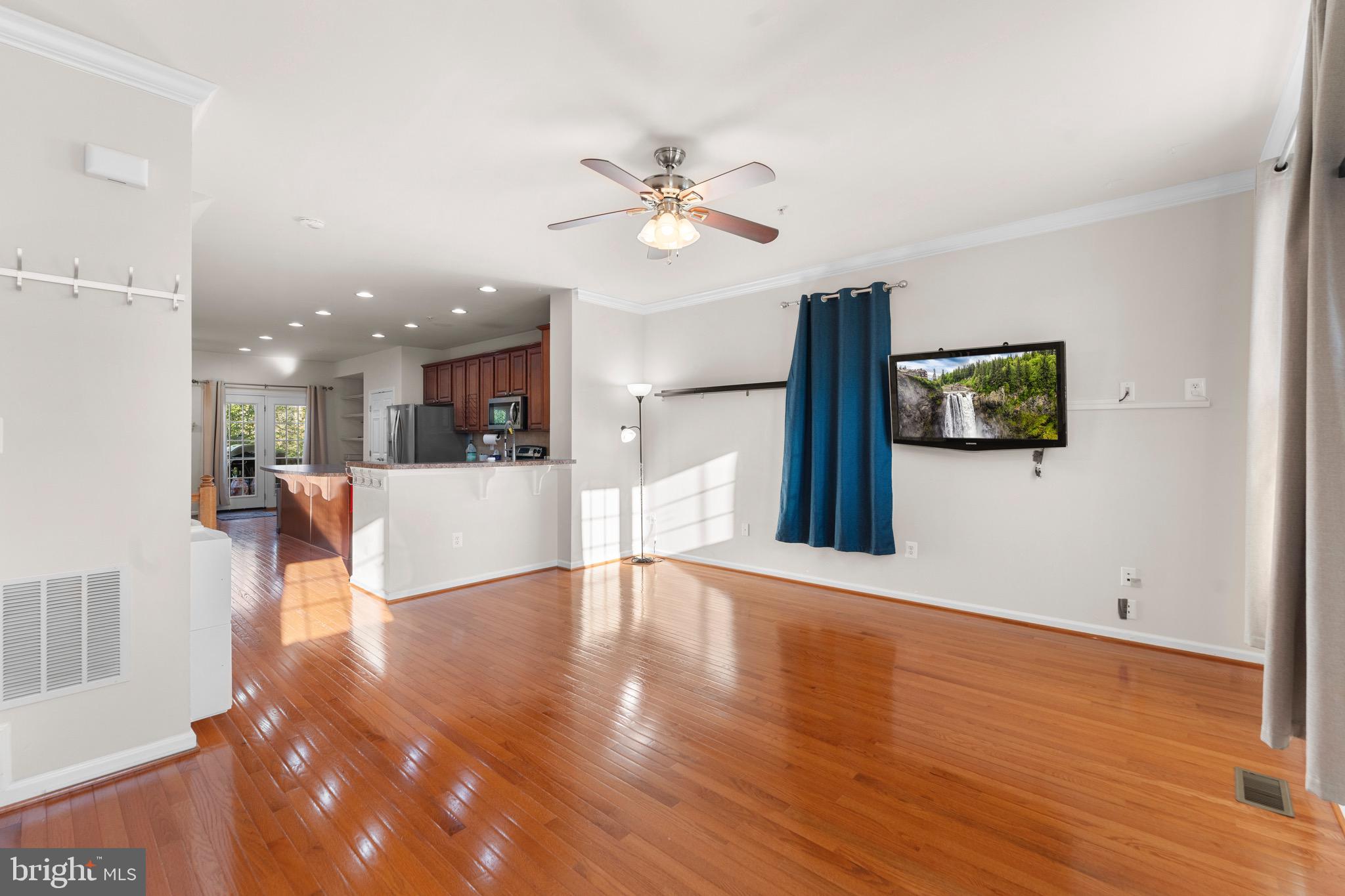 TANYARD SPRINGS - Residential Lease