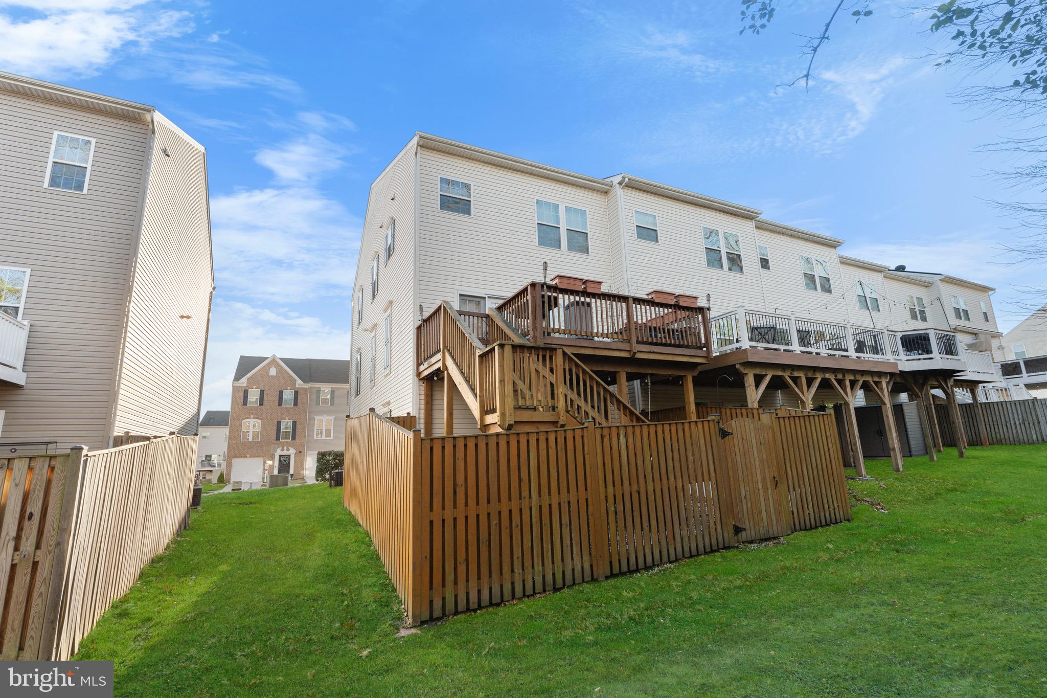 TANYARD SPRINGS - Residential Lease