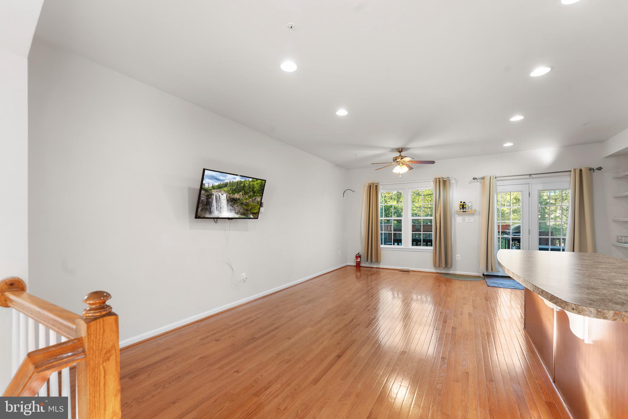 TANYARD SPRINGS - Residential Lease