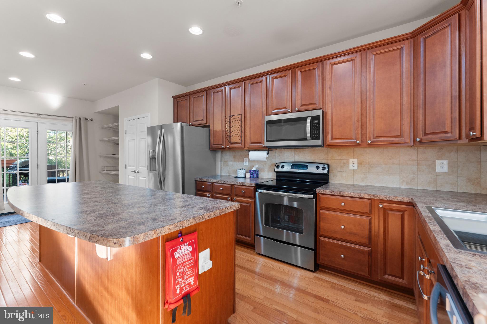 TANYARD SPRINGS - Residential Lease