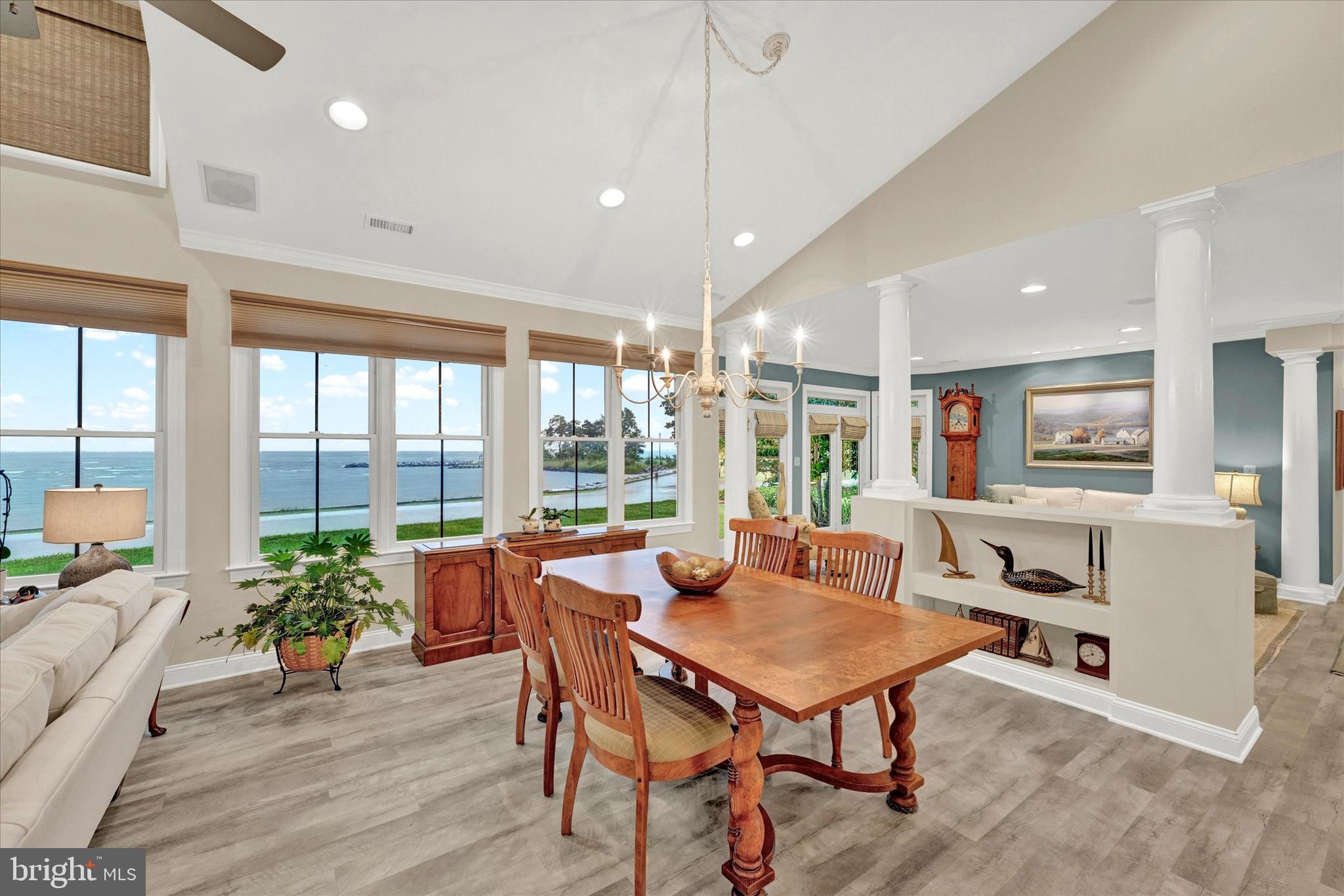 FRANKLIN MANOR BEACH - Residential