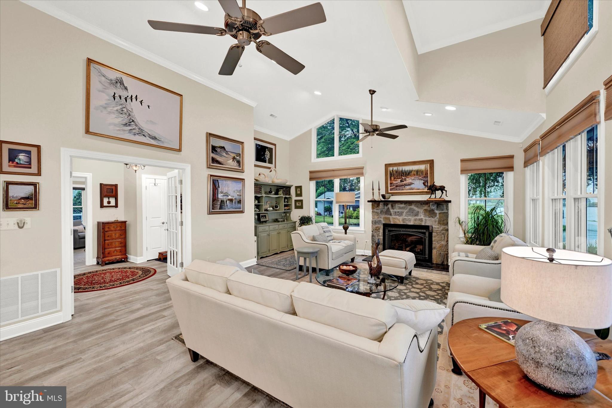 FRANKLIN MANOR BEACH - Residential