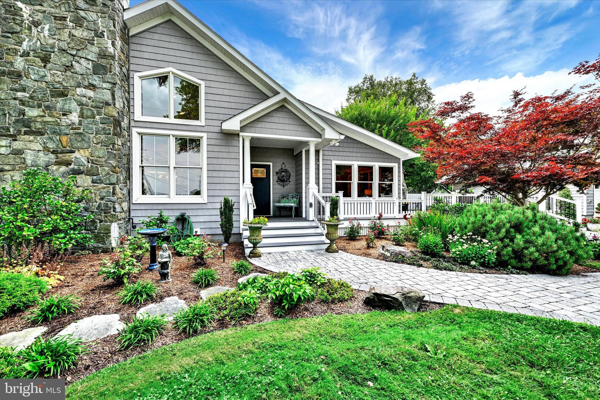 FRANKLIN MANOR BEACH - Residential