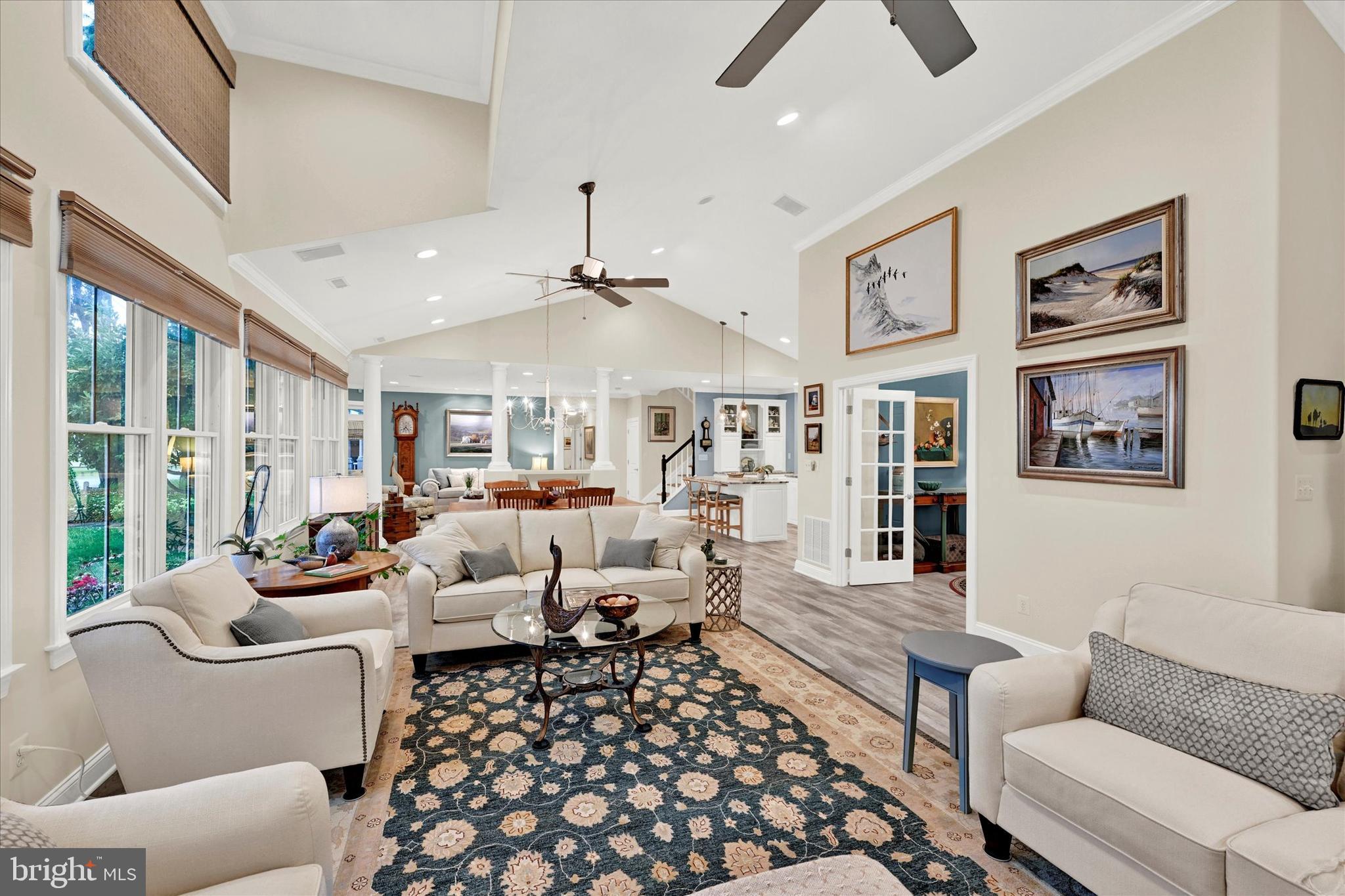 FRANKLIN MANOR BEACH - Residential