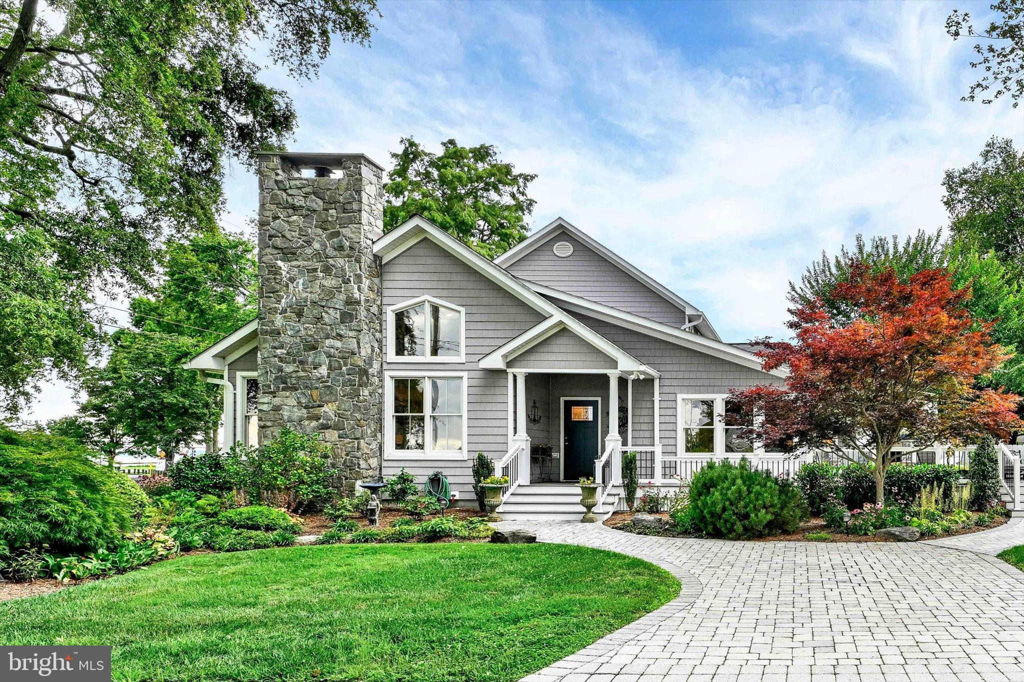 FRANKLIN MANOR BEACH - Residential