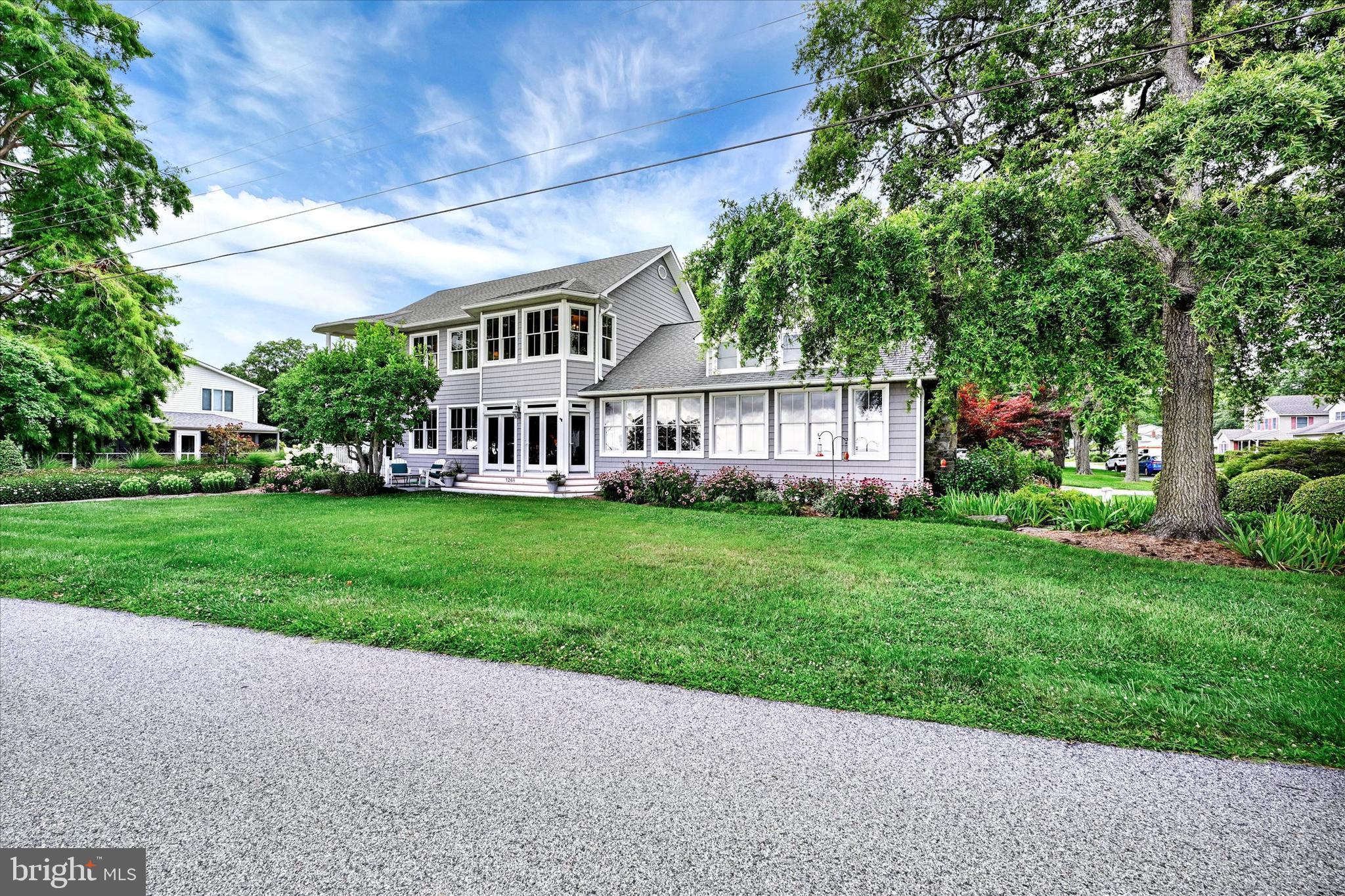 FRANKLIN MANOR BEACH - Residential