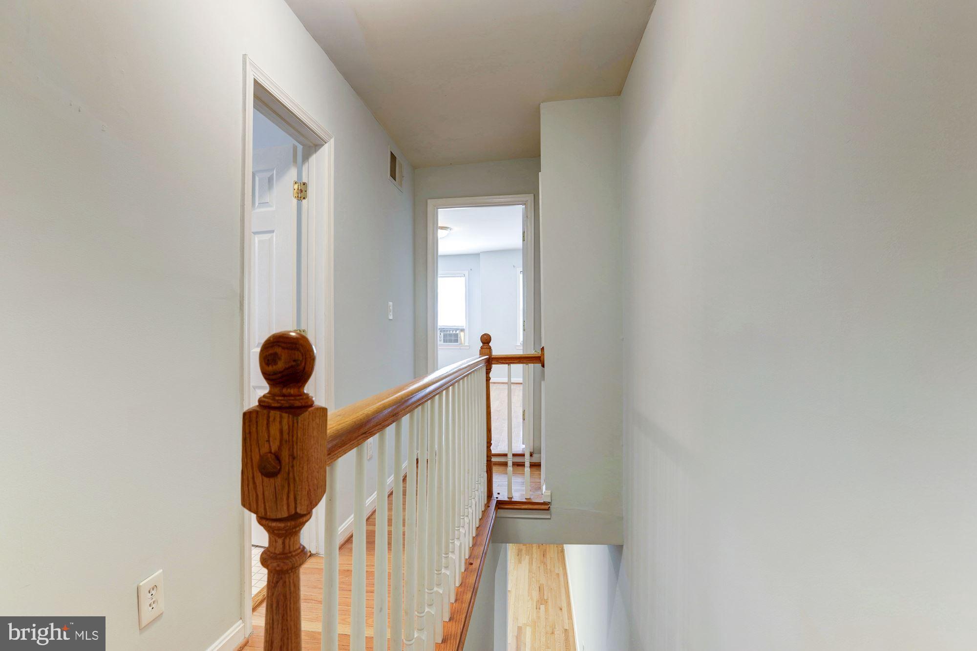 OLD TOWN - Residential Lease