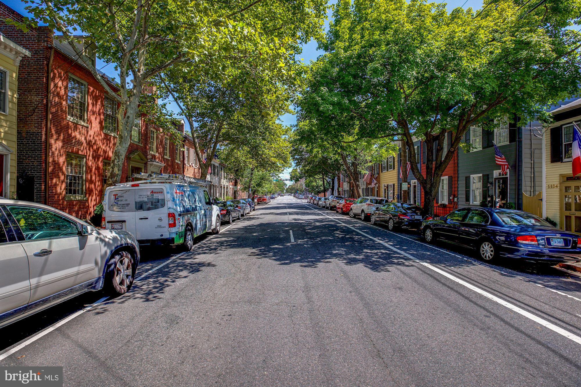 OLD TOWN - Residential Lease