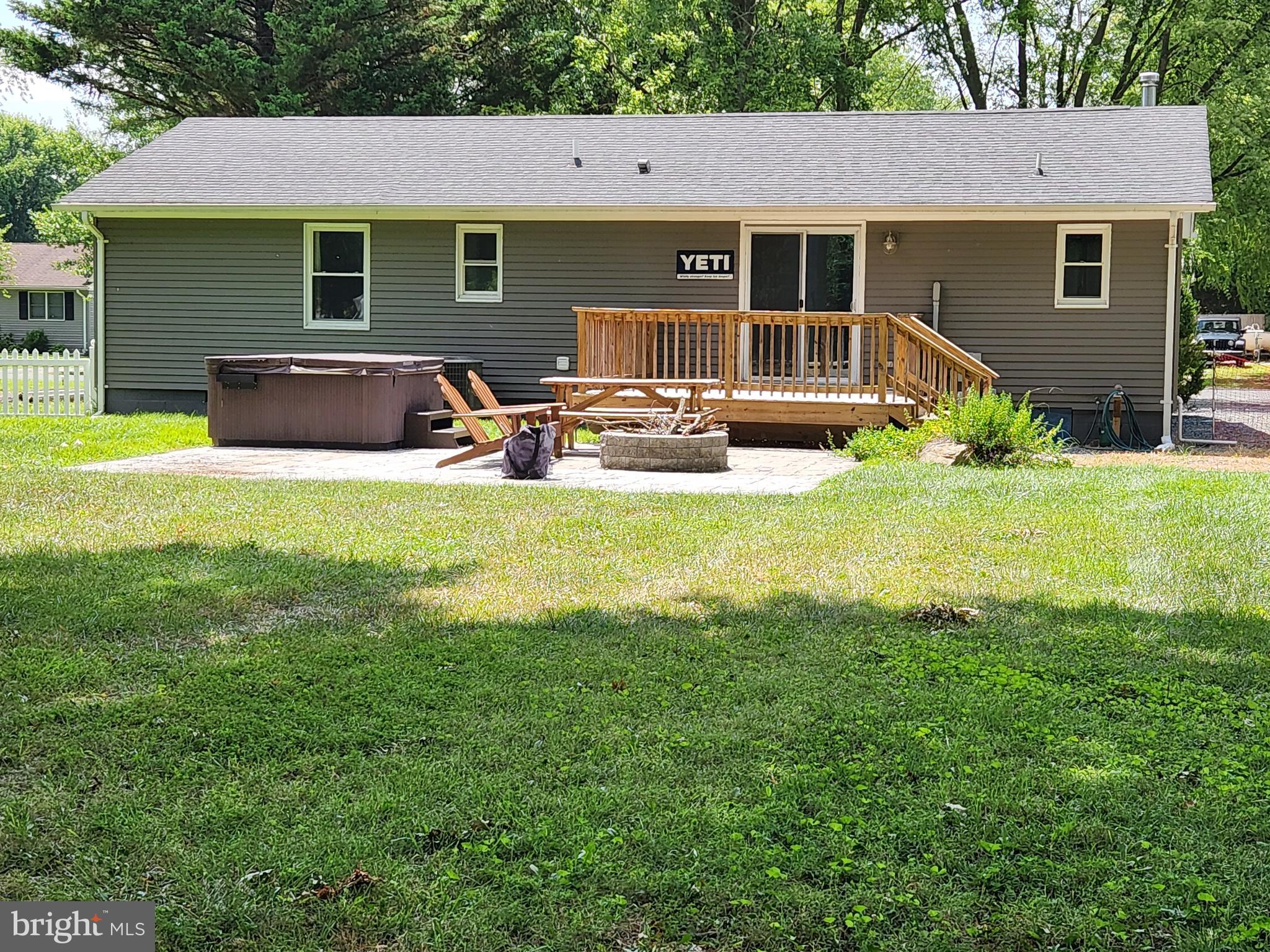 CLOVERFIELDS - Residential Lease