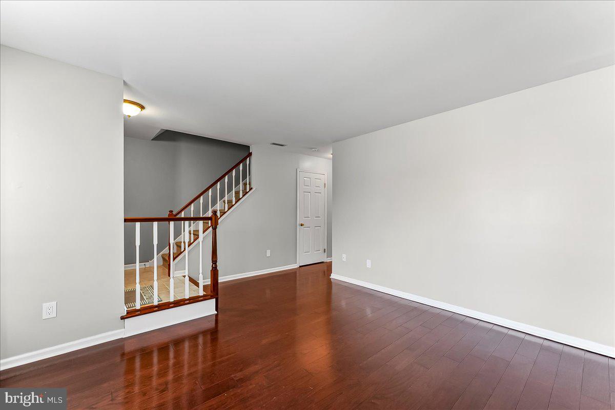 SPRINGHILL FARM - Residential Lease