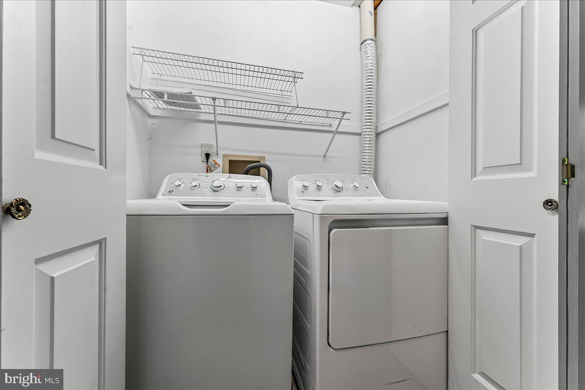 SPRINGHILL FARM - Residential Lease