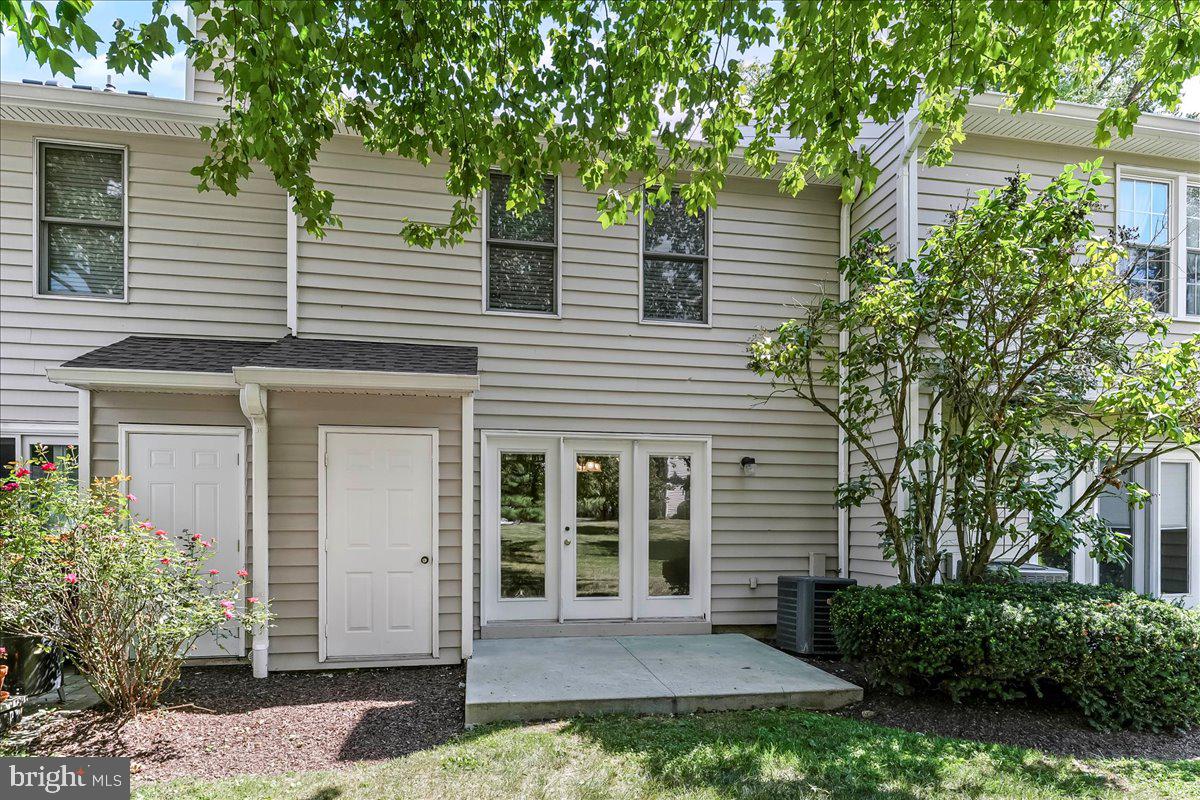 SPRINGHILL FARM - Residential Lease