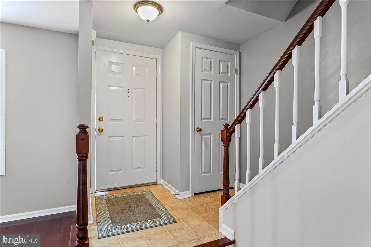 SPRINGHILL FARM - Residential Lease