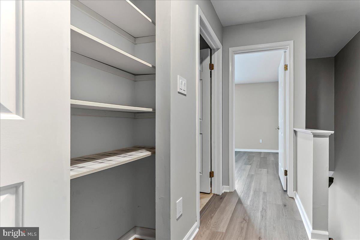 SPRINGHILL FARM - Residential Lease