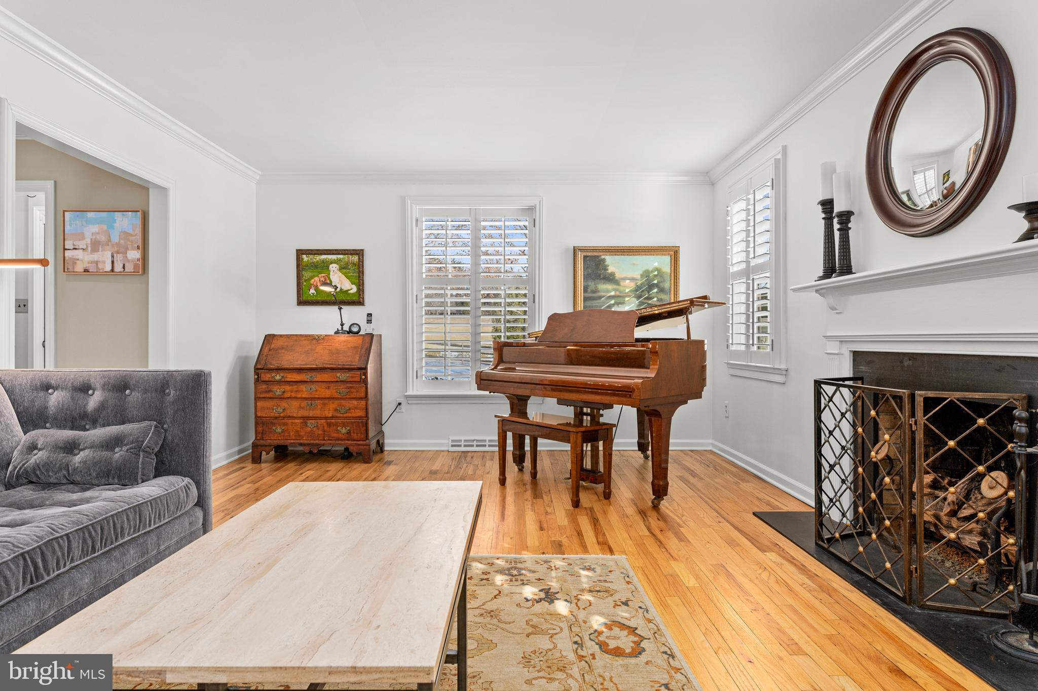 RADNOR HUNT - Residential