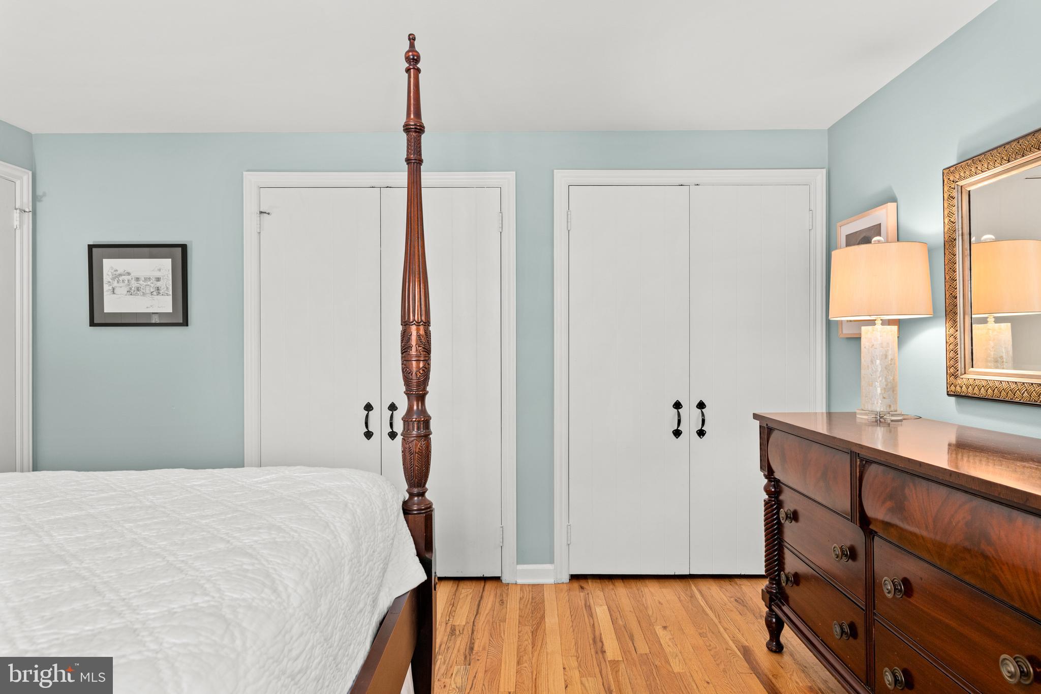 RADNOR HUNT - Residential