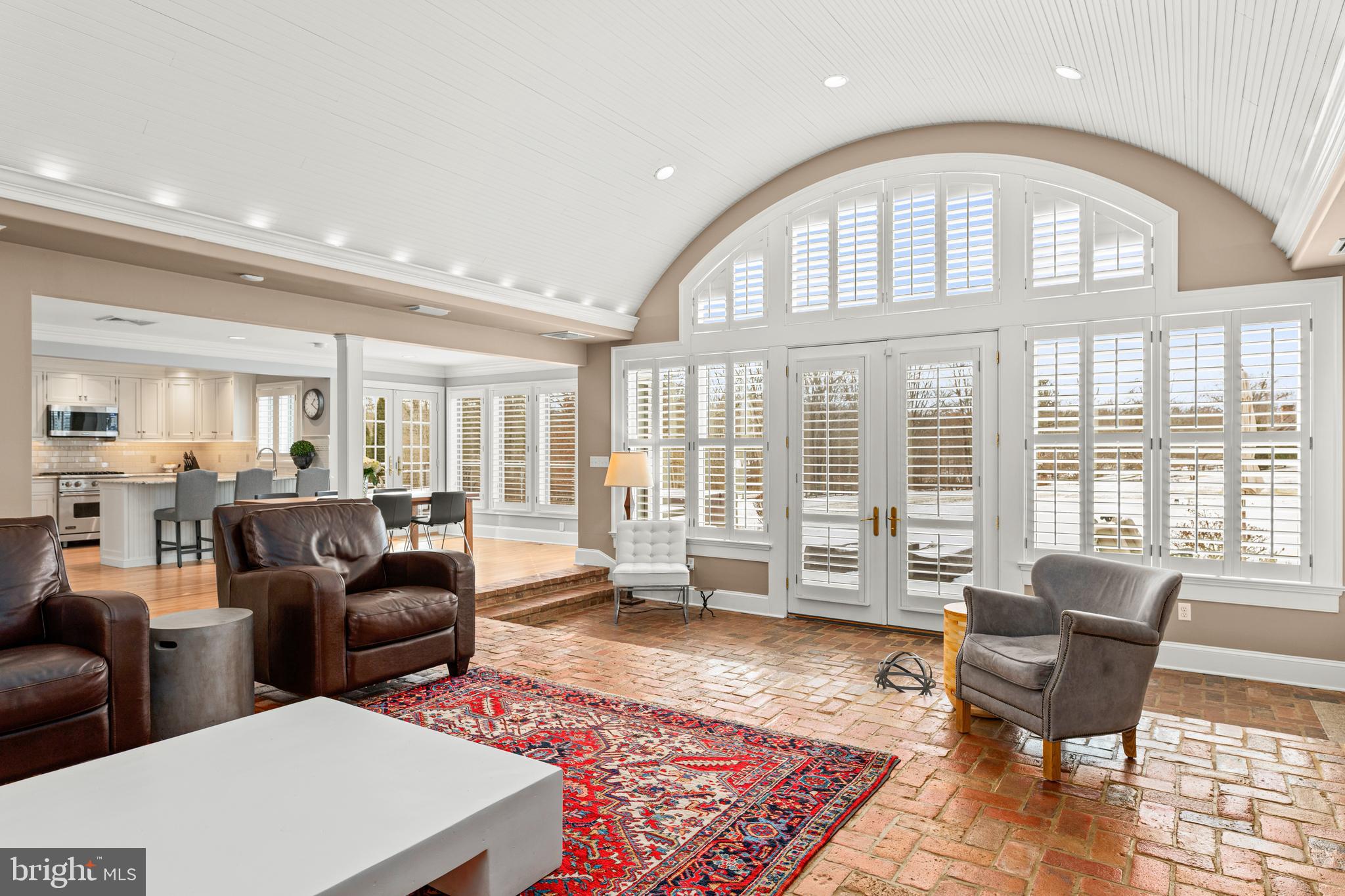 RADNOR HUNT - Residential