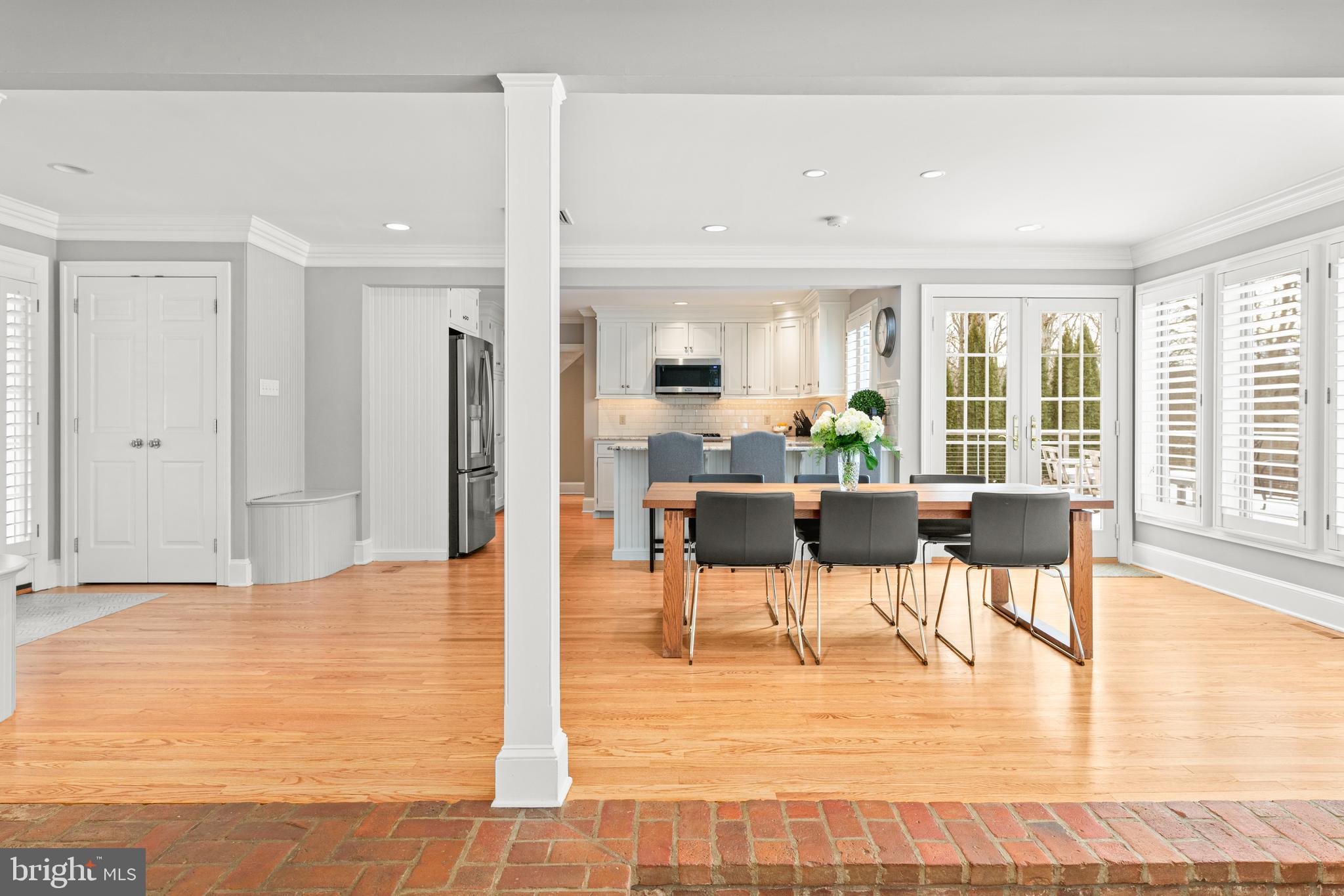 RADNOR HUNT - Residential