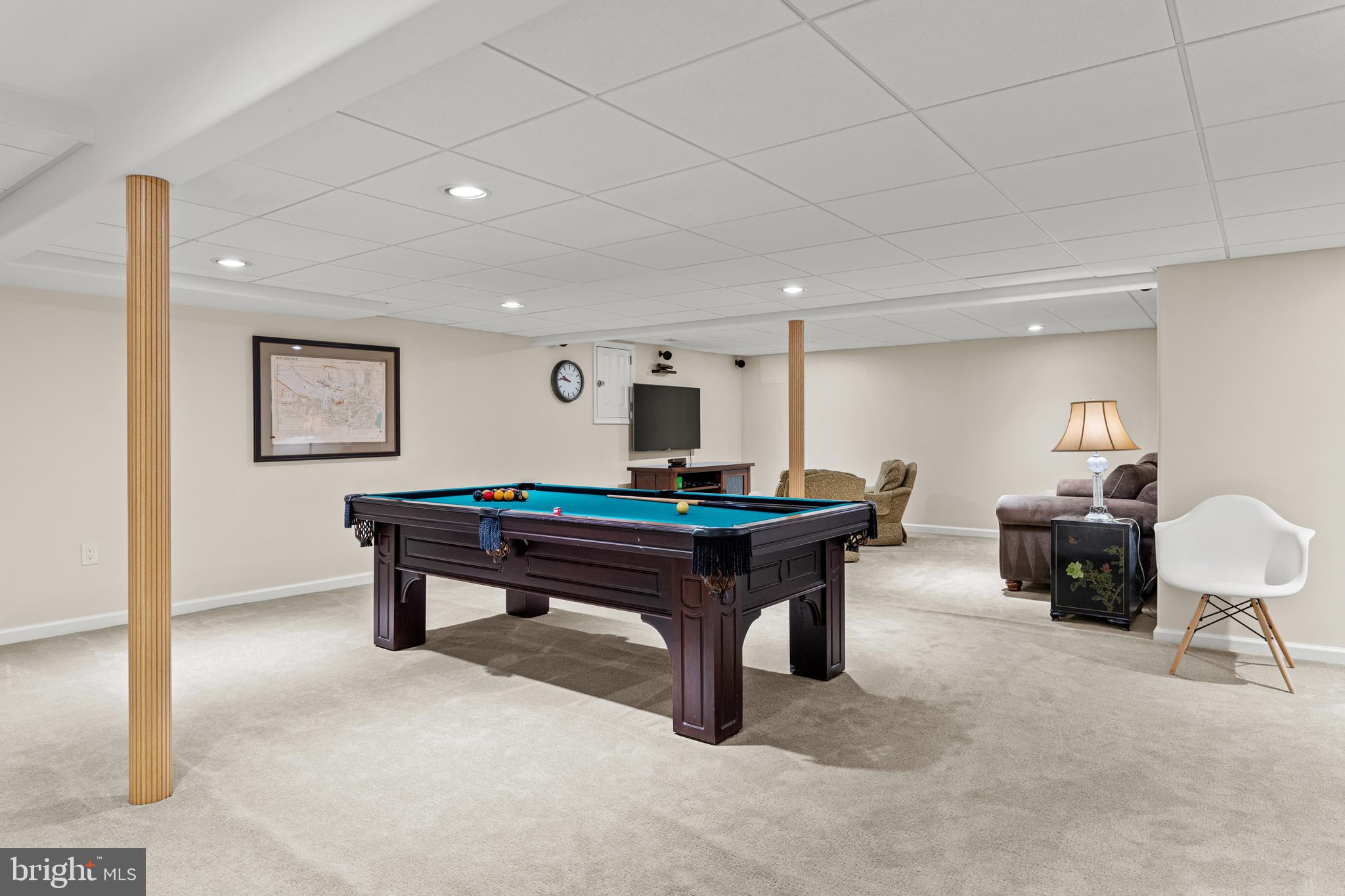 RADNOR HUNT - Residential