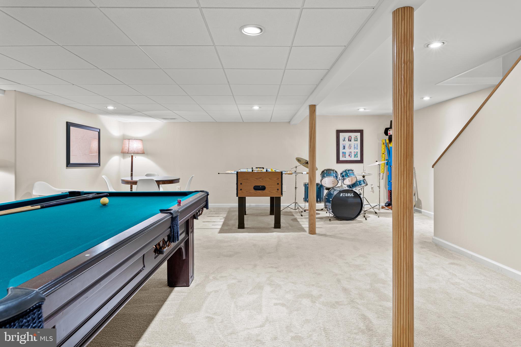 RADNOR HUNT - Residential