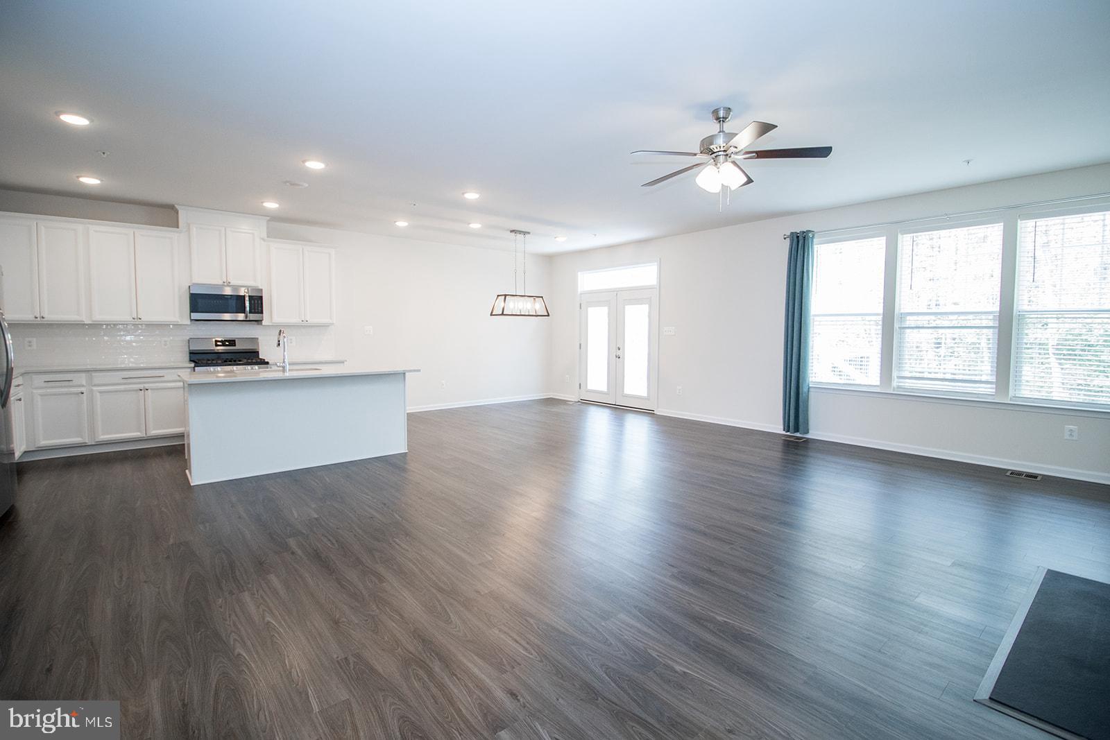 MAGNOLIA PARK AT WILDEWOOD - Residential