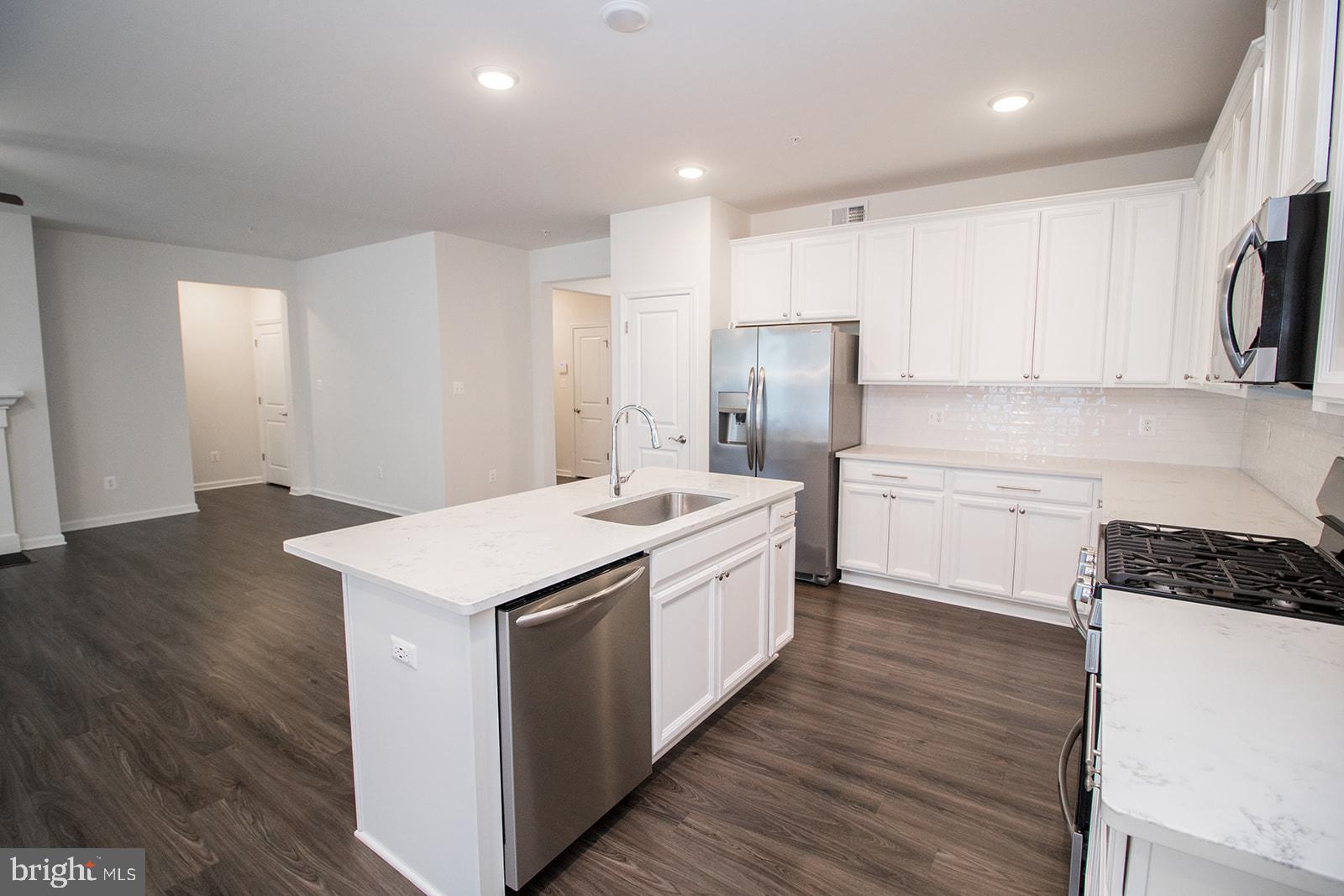 MAGNOLIA PARK AT WILDEWOOD - Residential