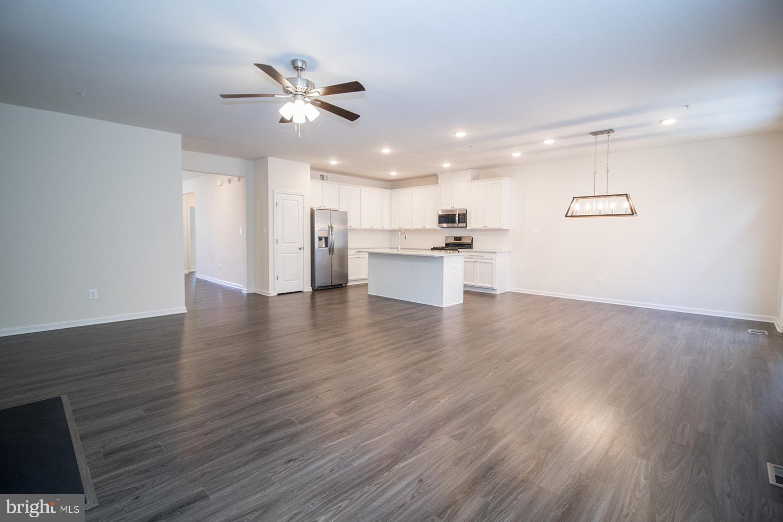 MAGNOLIA PARK AT WILDEWOOD - Residential