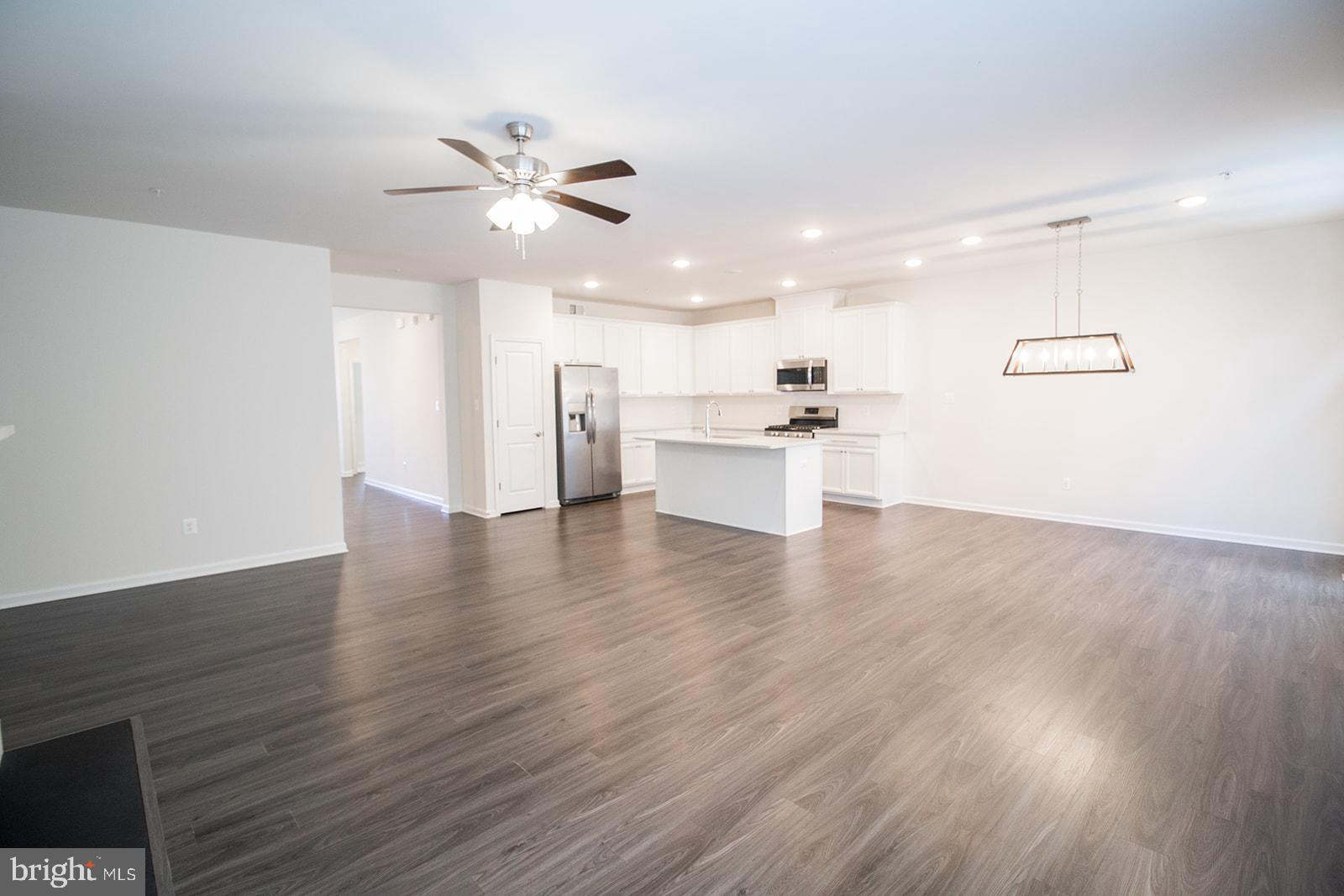 MAGNOLIA PARK AT WILDEWOOD - Residential